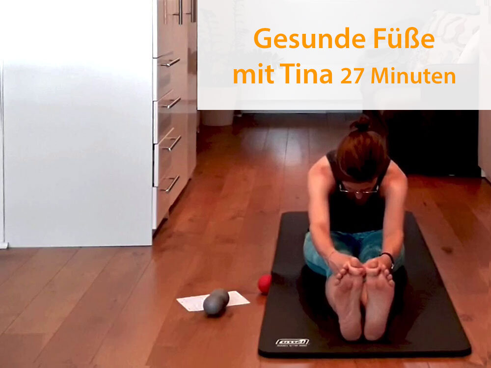 6. Gesunde Füße - Tina (27 Minuten) 2.9.2020In dieser Einheit geht es um deine Füße, Ausrichtung, Stand und reinspüren. Mit gezielten Übungen schulst du deine Wahrnehmung. Wir massieren und bearbeiten die Druckpunkte mit dem Faszienball, es folgen e…