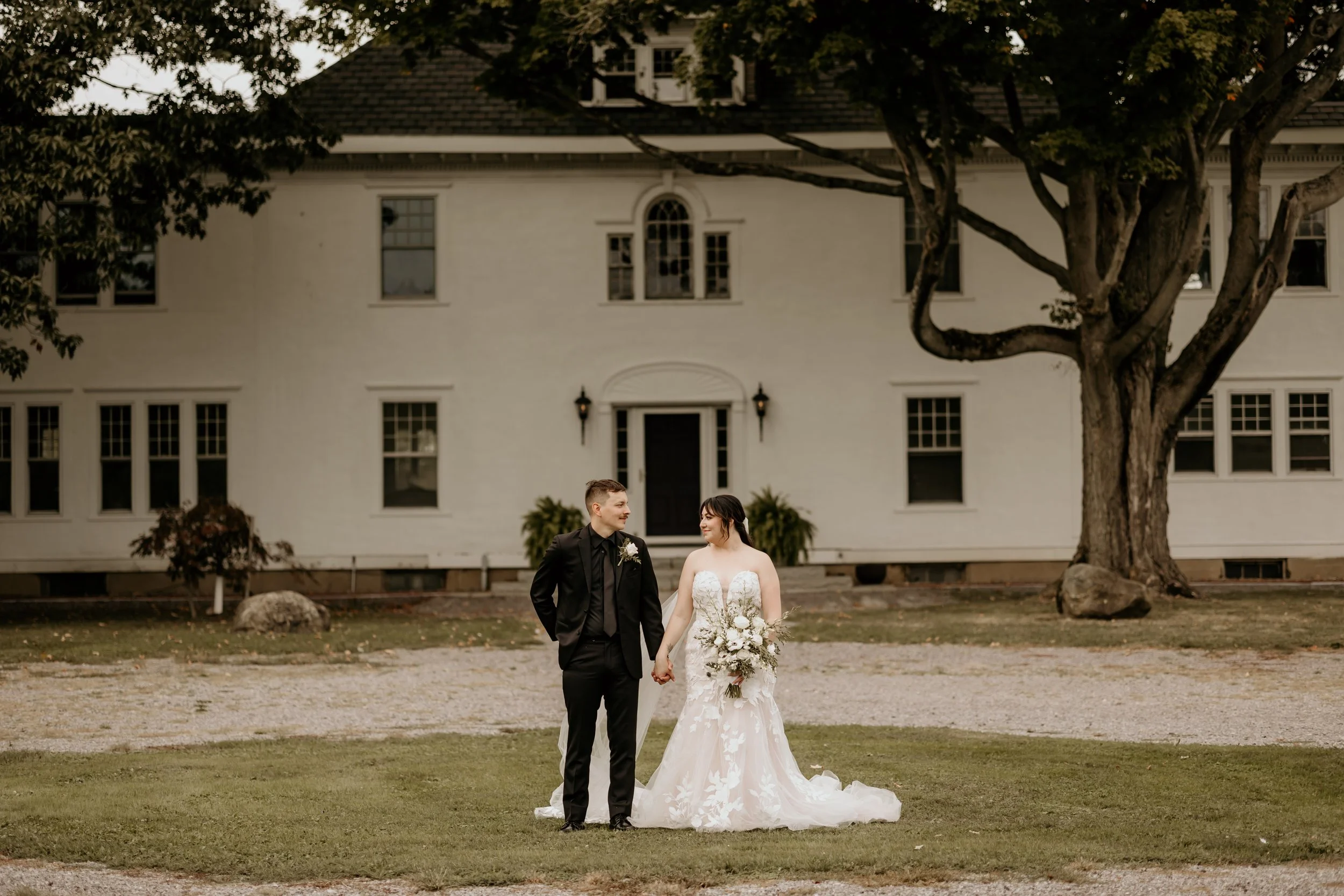 See The Shoot: Alicia + Garrett