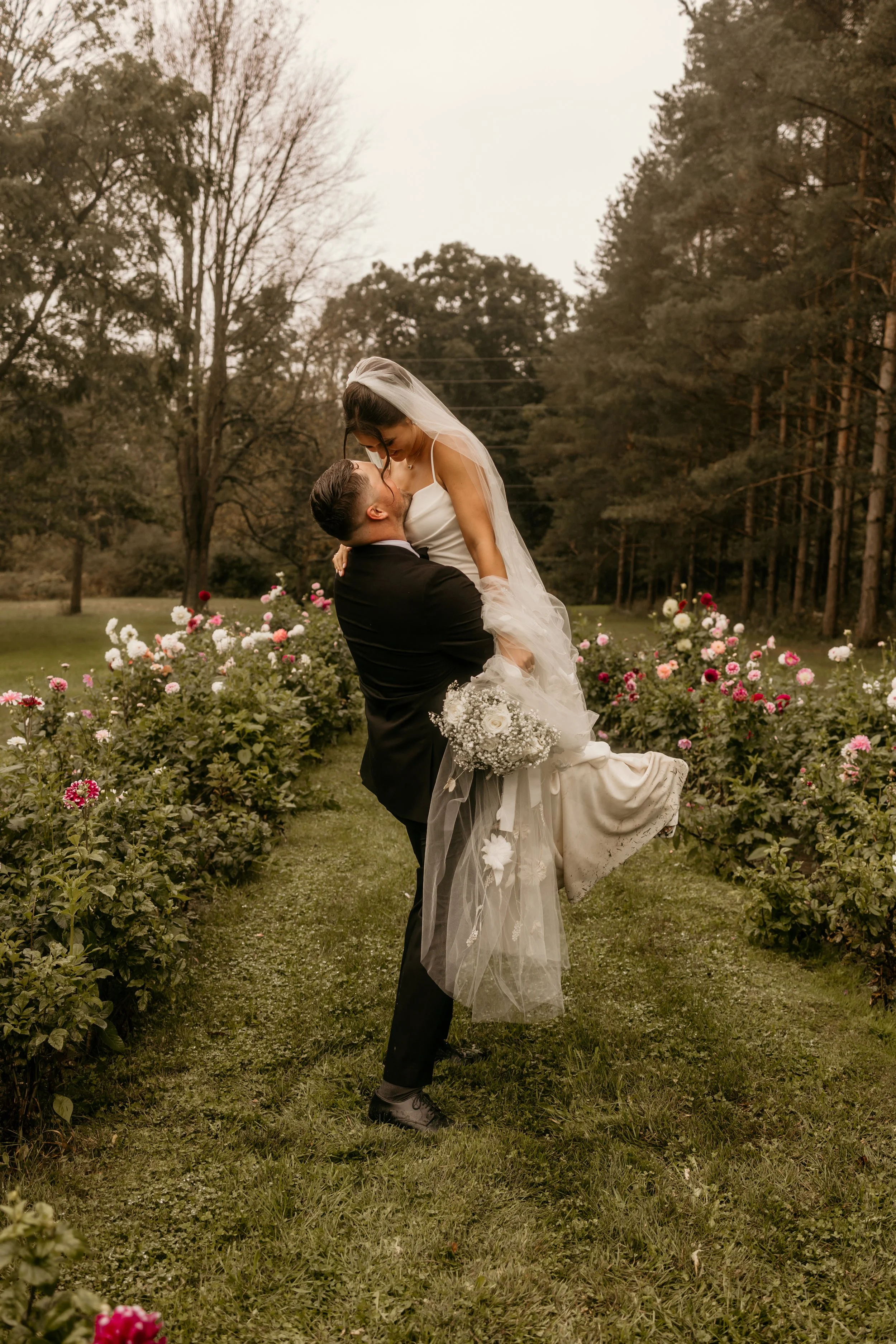 See The Shoot: Maddie + Taylor