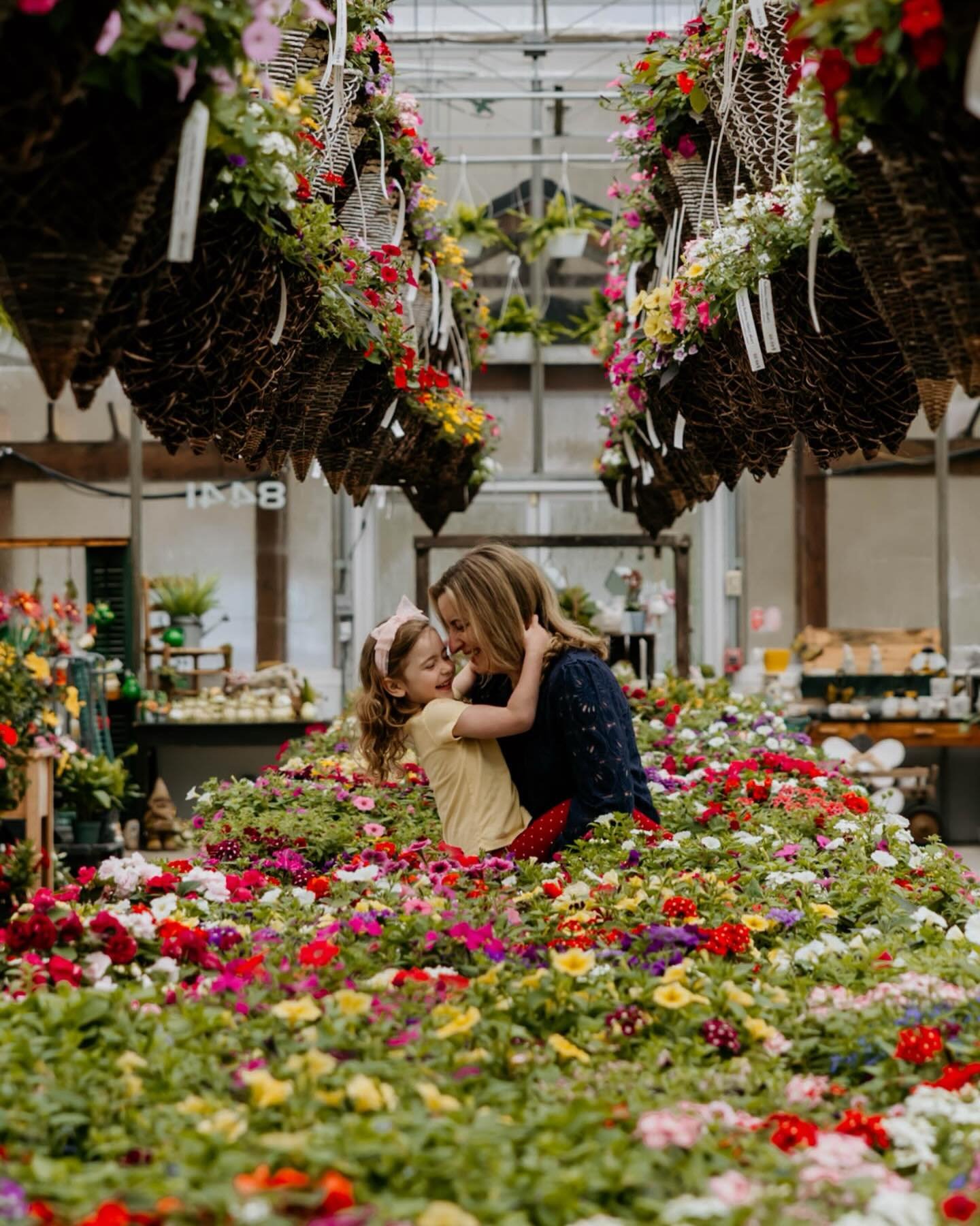 Mommy &amp; me magic at Lavocats Nursery 🤍
&bull;
&bull;
#mommyandme #motherhoodmoments #momlifeunfiltered #candidchildhood #familyphotographer lifestylephotography flowerfarm springphotos buffalophotographer wnyphotographer lovegrown authenticmomen