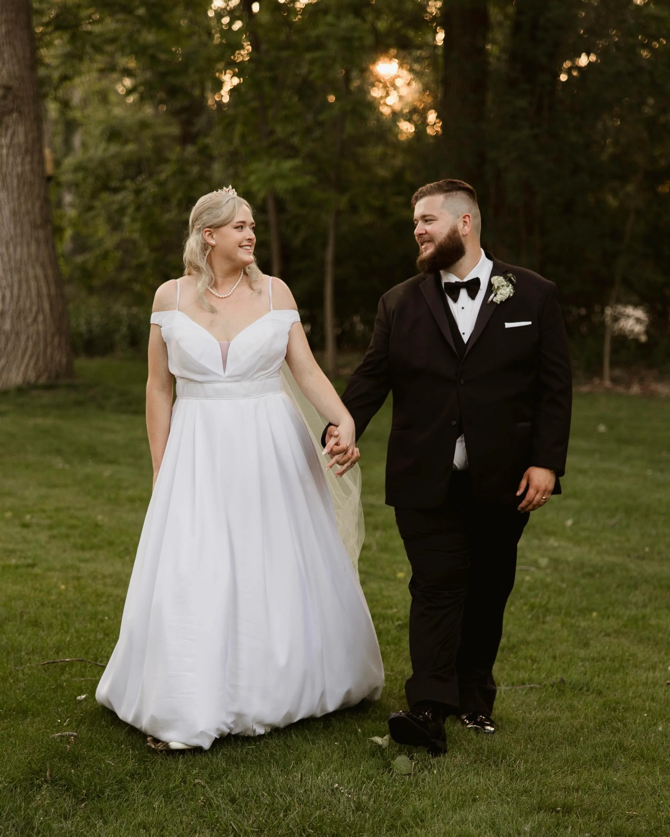 I had the pleasure of photographing a friend&rsquo;s wedding Saturday! Congrats to Nick &amp; Brooke 🤍
&bull;
&bull;
#wnywedding #wnyweddings #buffalowedding #wnyweddingphotographer #buffaloweddingvenue