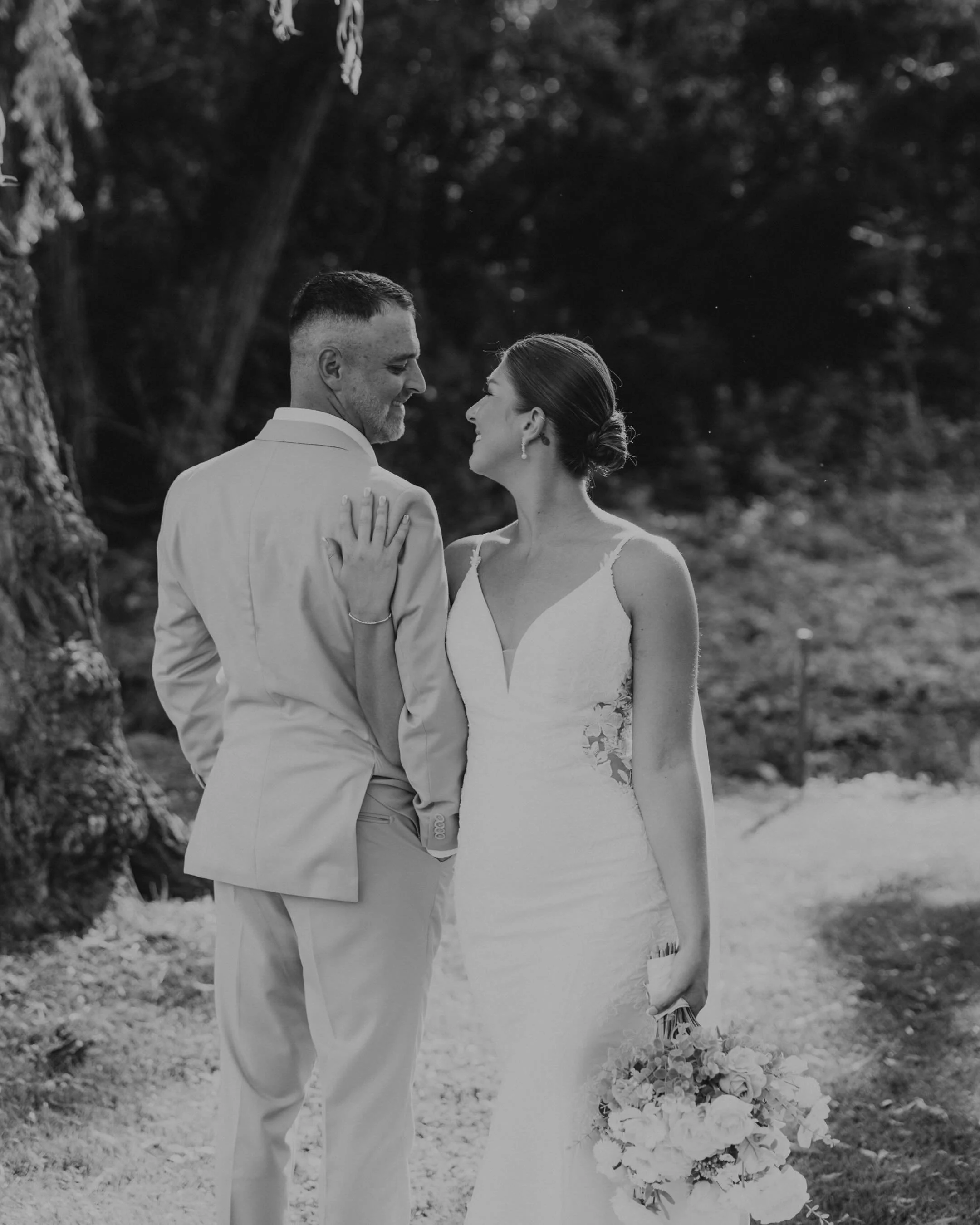 Black &amp; white has a way of making you feel everything all over again. Timeless moments that will never go out of style. 
&bull;
&bull;
#WeddingPhotographer #WeddingPhotography #BlackAndWhitePhotography #TimelessWedding #WeddingInspiration