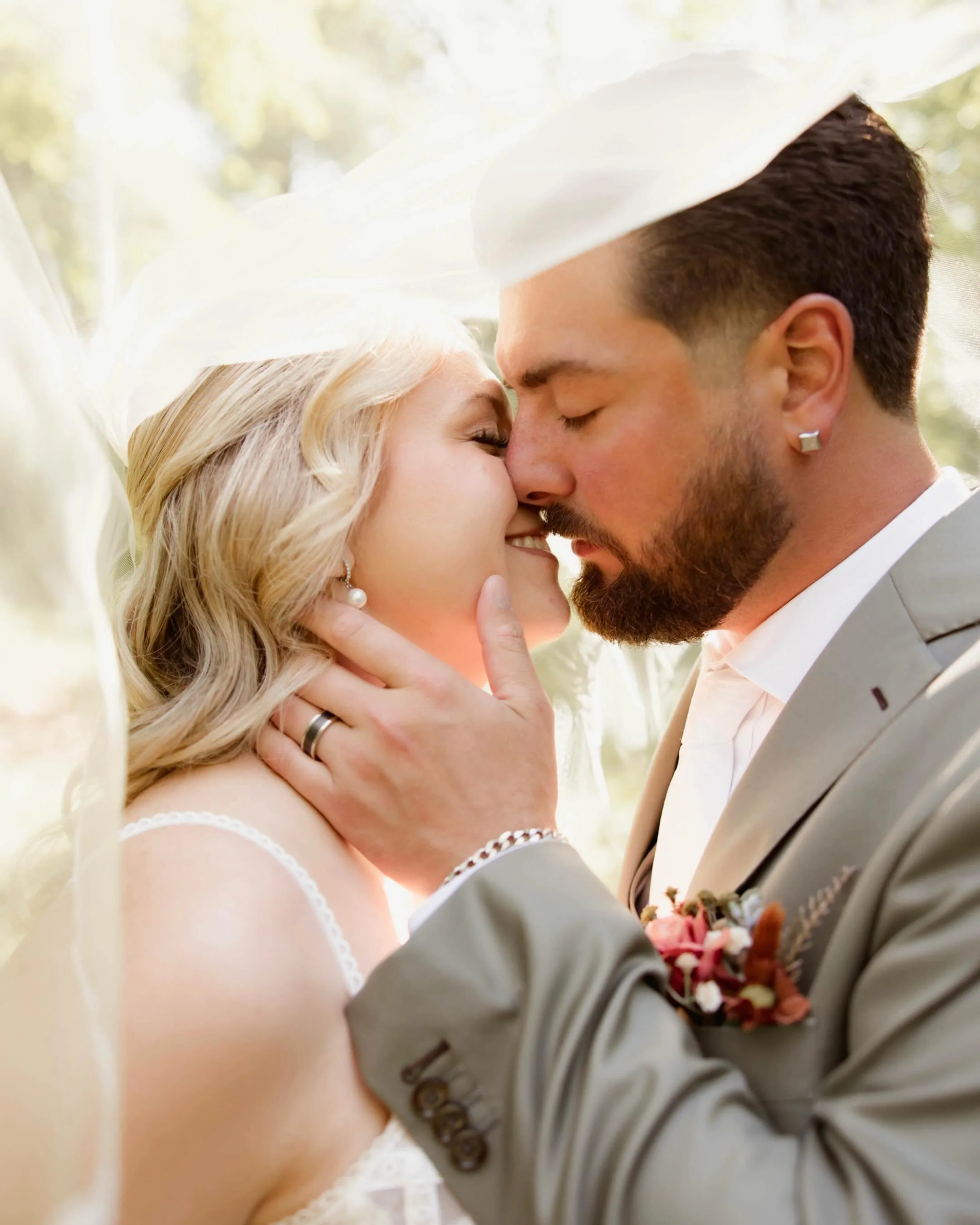 Some moments don&rsquo;t need a thing added to them. 🤍
&bull;
&bull;
#WeddingPhotography #WeddingPhotographer #BrideAndGroom #JustMarried #WeddingInspiration LoveStory