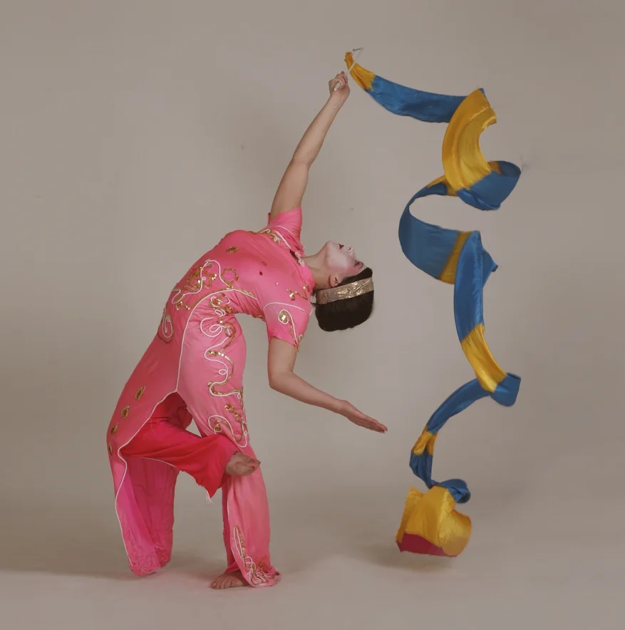 Geishas, ribbon performance 2, Divine Company - Copy.jpg
