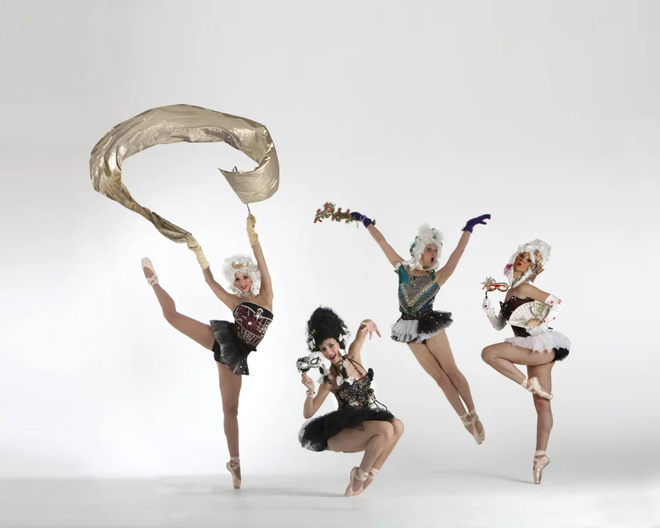 The Powdered Wigs, dance performance, Divine Company.jpg