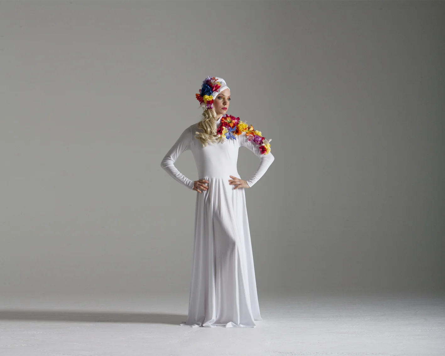 Light Emitting Dance in white 3, Divine Company.jpg