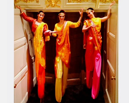 Bollywood, stilt performance 2, Divine Company.jpg