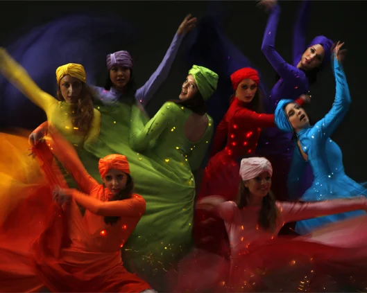 Light Emitting Dance in colour 20, Divine Company.jpg