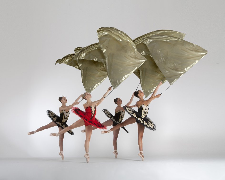 The London Cirque Ballet, flag performance, Divine Company.jpg