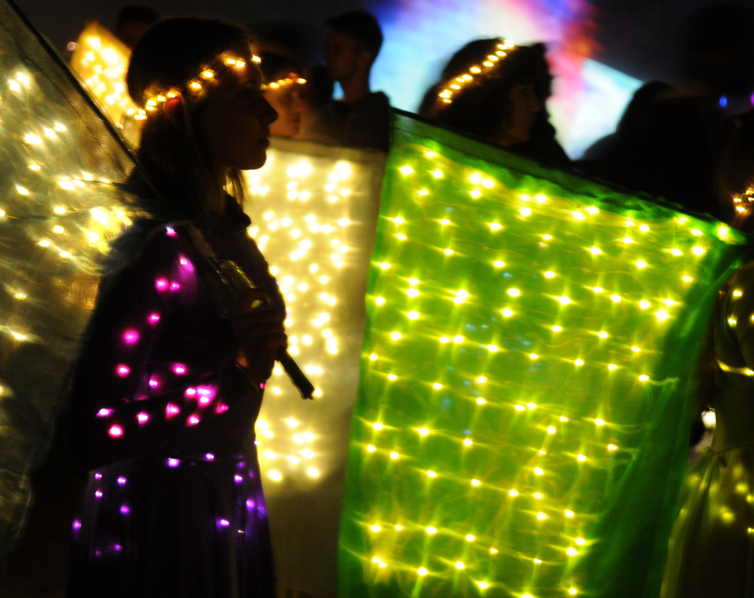 Light Emitting Dance with illuminated flags in colour 8, Divine Company - credit Eleanor Sayer.jpg