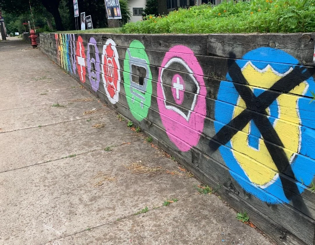 8 Circles on a Sign, Not One Immune.