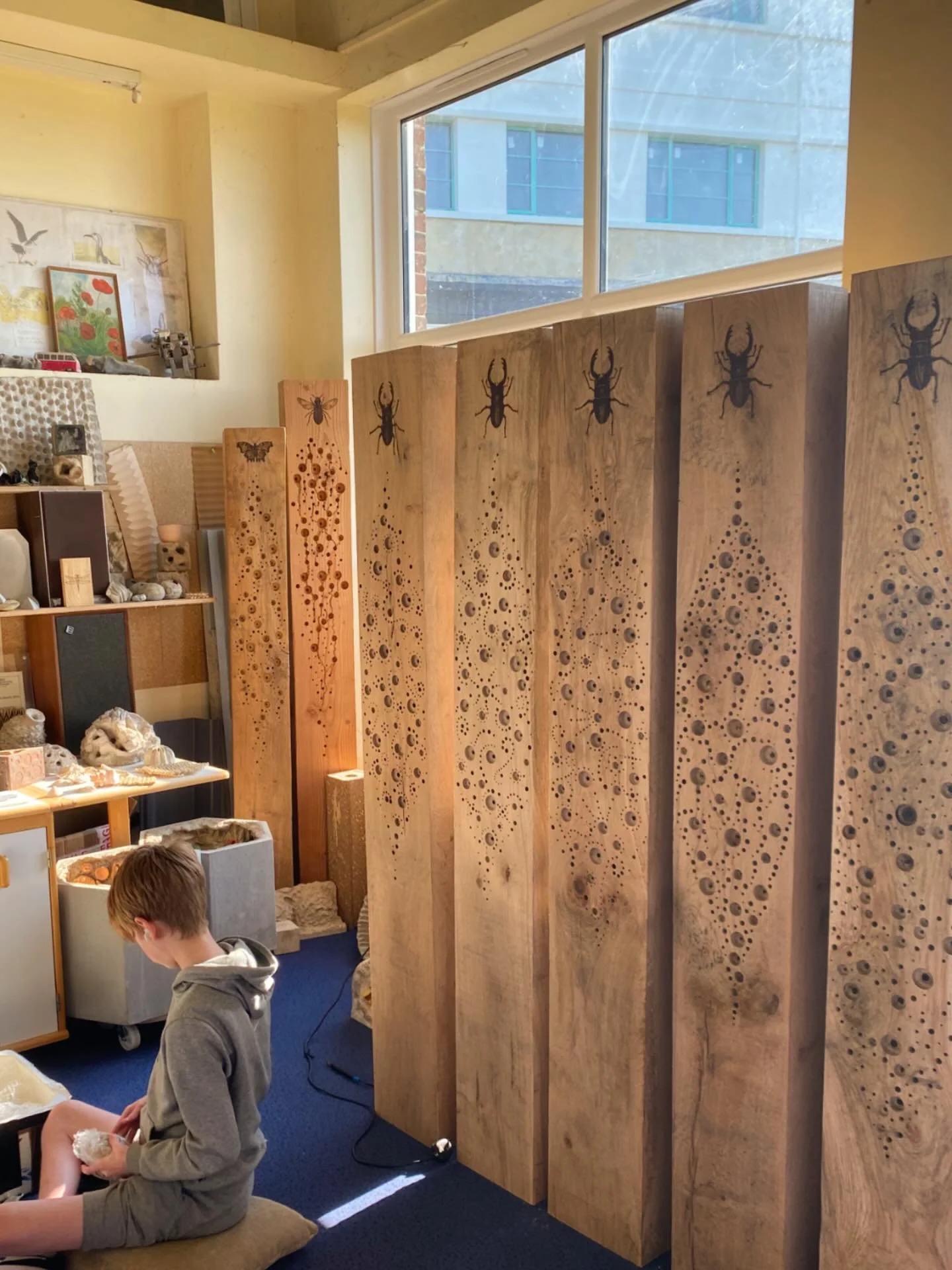 21 BioTotems almost ready to ship from the Isle of Wight Biosphere Reserve across the Solent to our island neighbours at Portsea @natureofportsmouth 

BioTotems support wildlife both above and below ground, mimicking standing deadwood, an increasingl