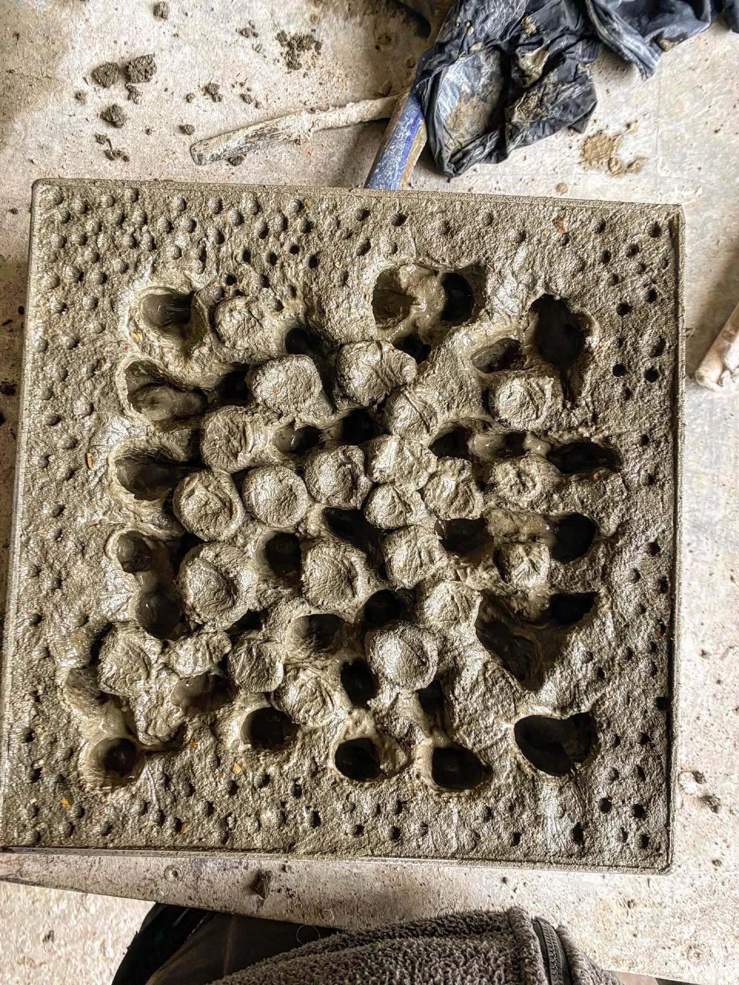 From circles to squares. 
These units have become known as Mussel Boxes. A title coined by our client/collaborators @yorkshiremnp
20 Mussel Boxes to make, first 5 on the bench today!