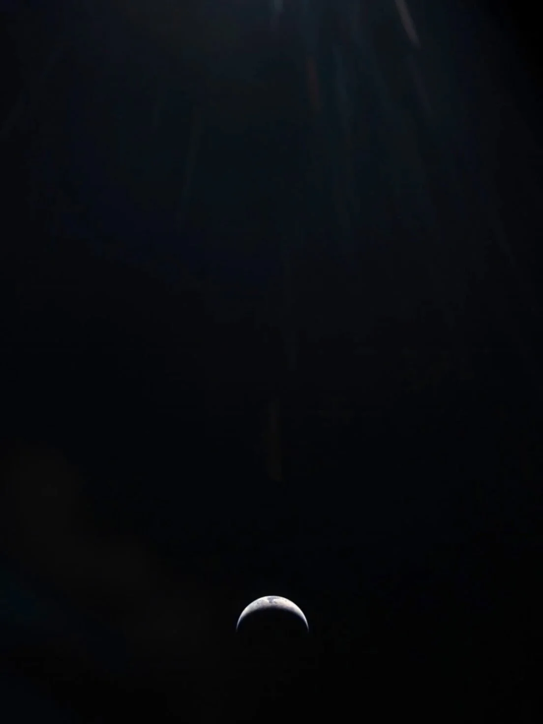 #earthday Earth days aren&rsquo;t really days at all if there&rsquo;s nothing here to see the sun rise and sun set. 
Billions of eyes, trillions of senses processing sunbeams through the thinnest of life supporting vapours. 
And then there&rsquo;s us