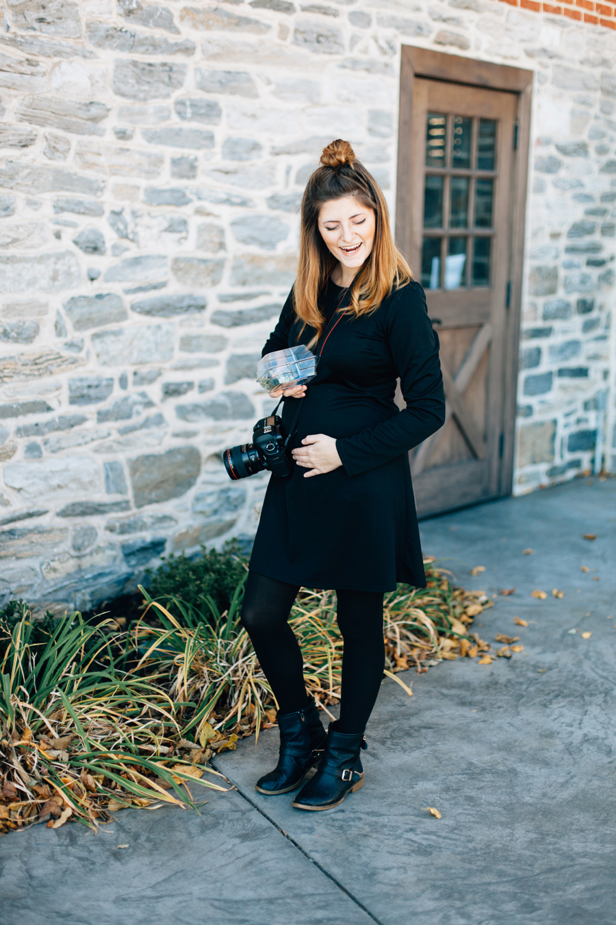 chelsea and her cute bump!