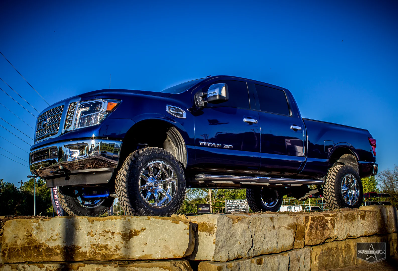 Titan XD 6 lift (1 of 3).jpg