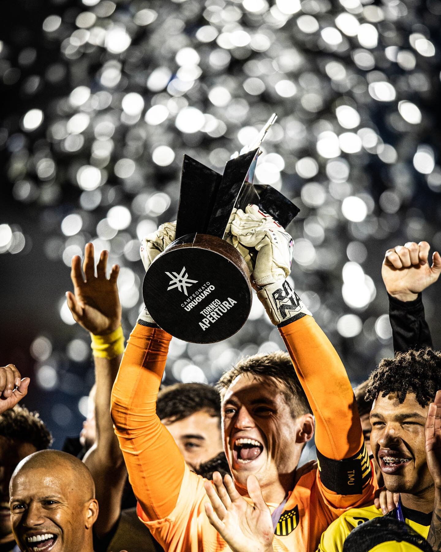 #Pe&ntilde;arol campe&oacute;n del apertura 🏆🔥⚽️ #Futbol #SportsPhotography #Canonr3