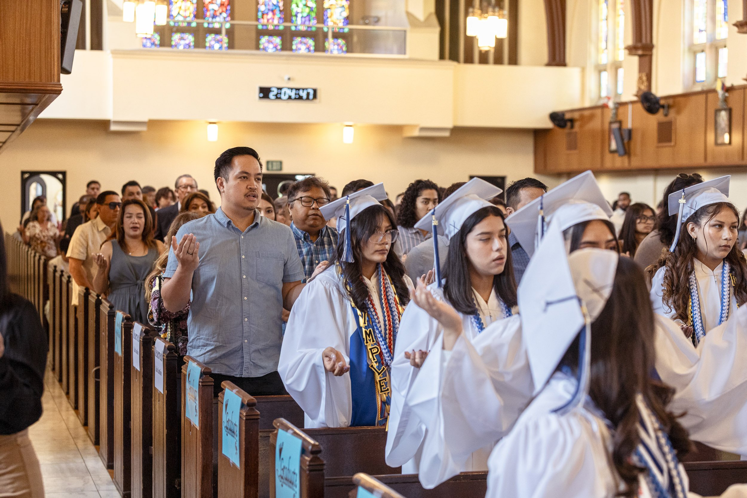 IHM_GRADUATION_CLASS2025_0223_Social.jpg