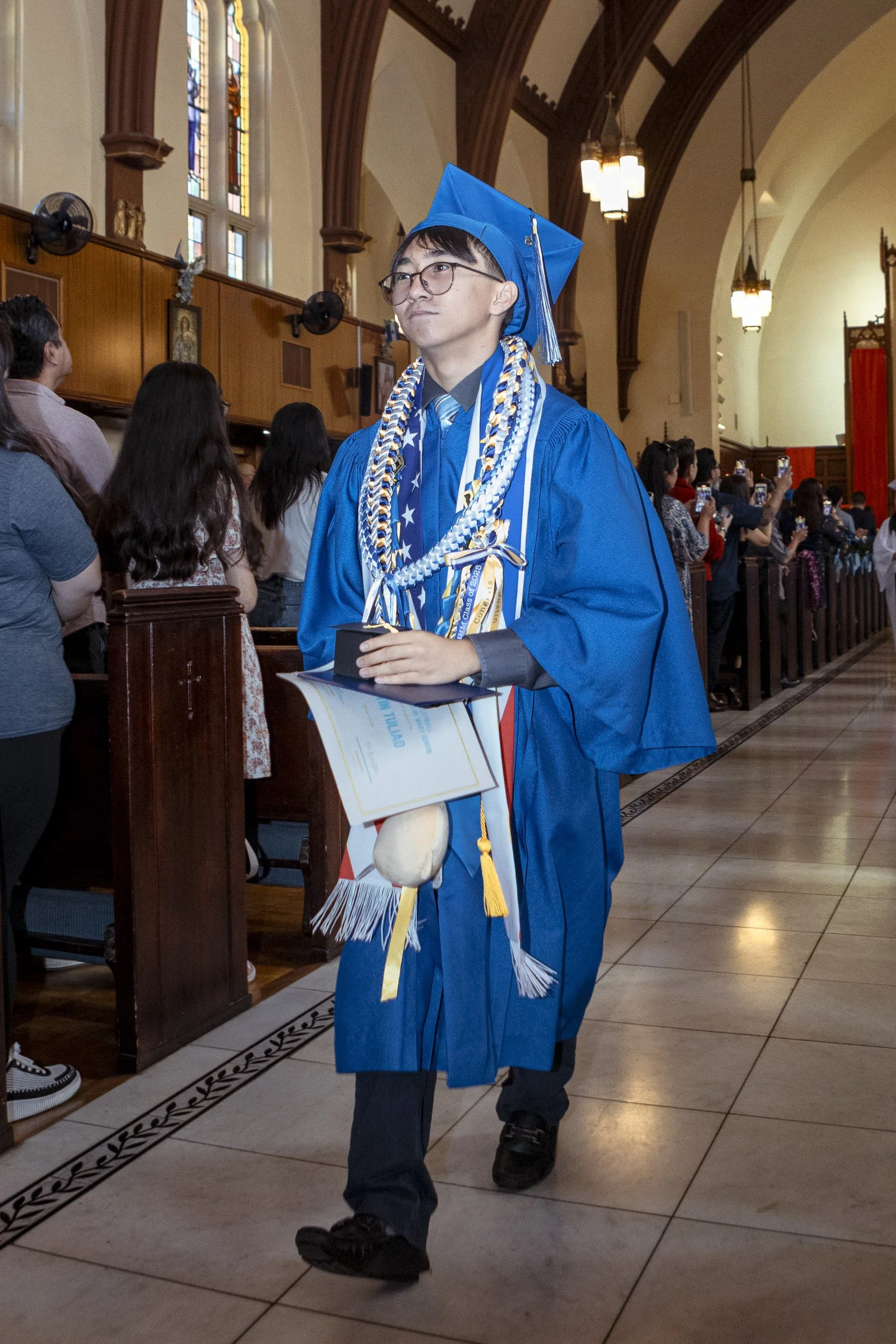 IHM_GRADUATION_CLASS2025_0551_Social.jpg