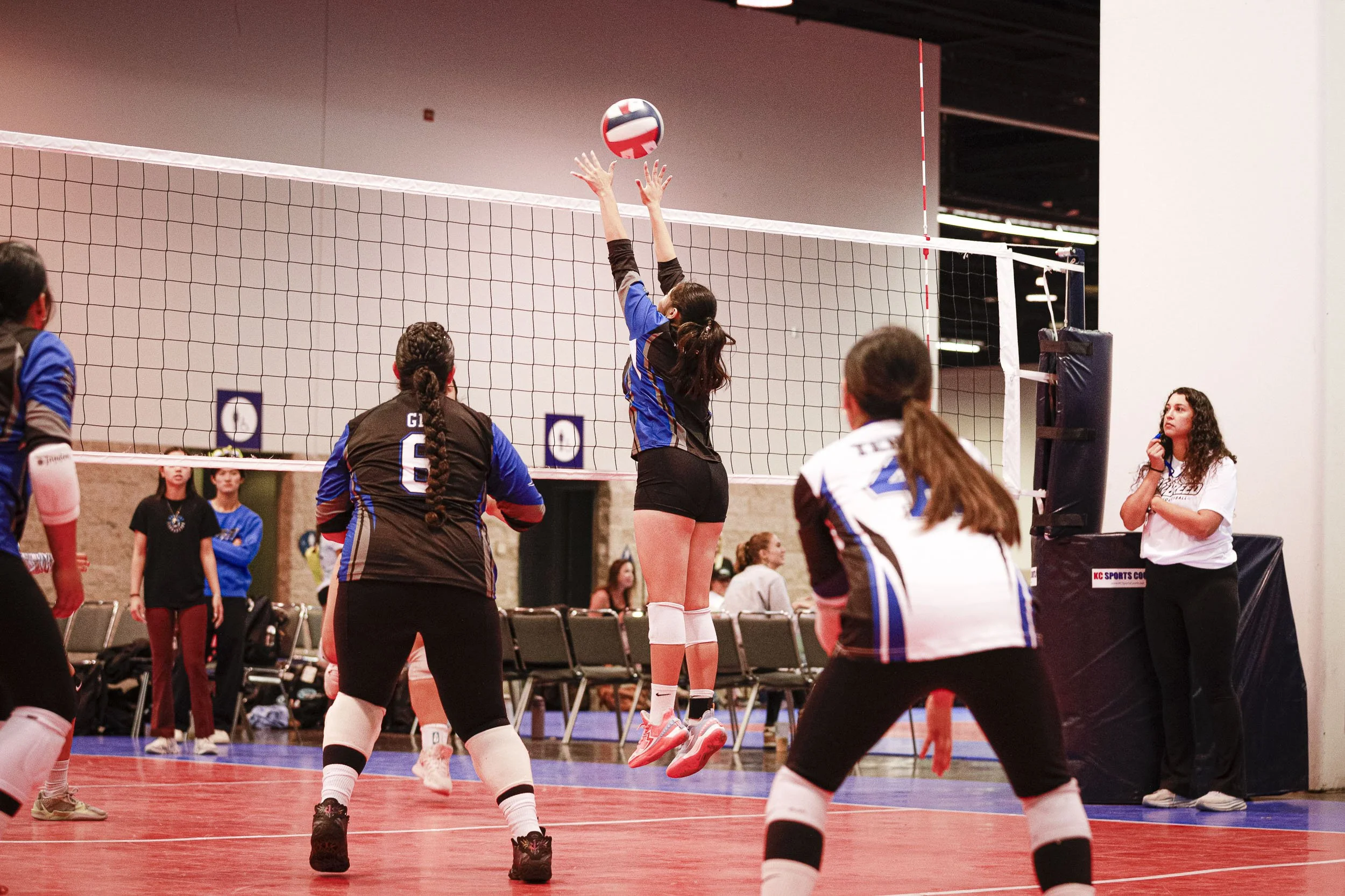 KRS_MIDCITYVBC_14BLUE_260531-0480_Website.jpg