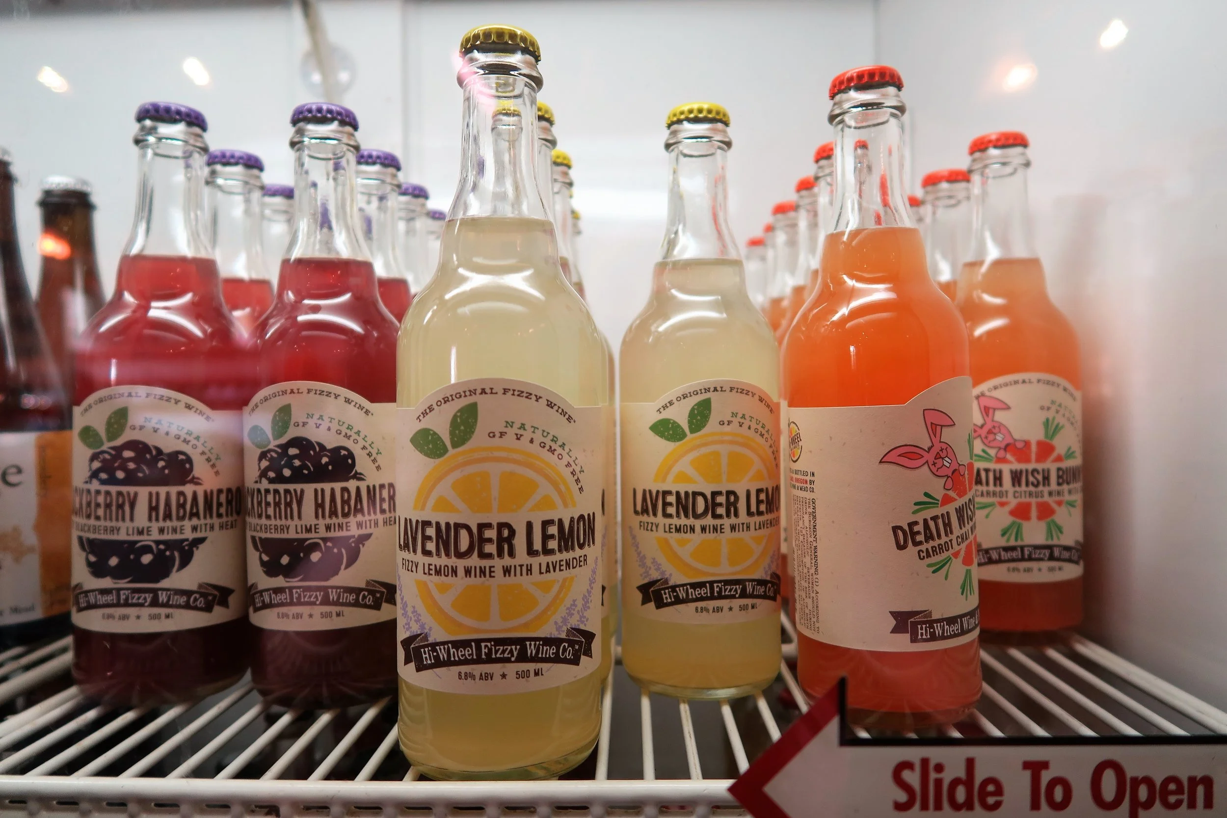 FizzYasa Fizzy Wines.jpg