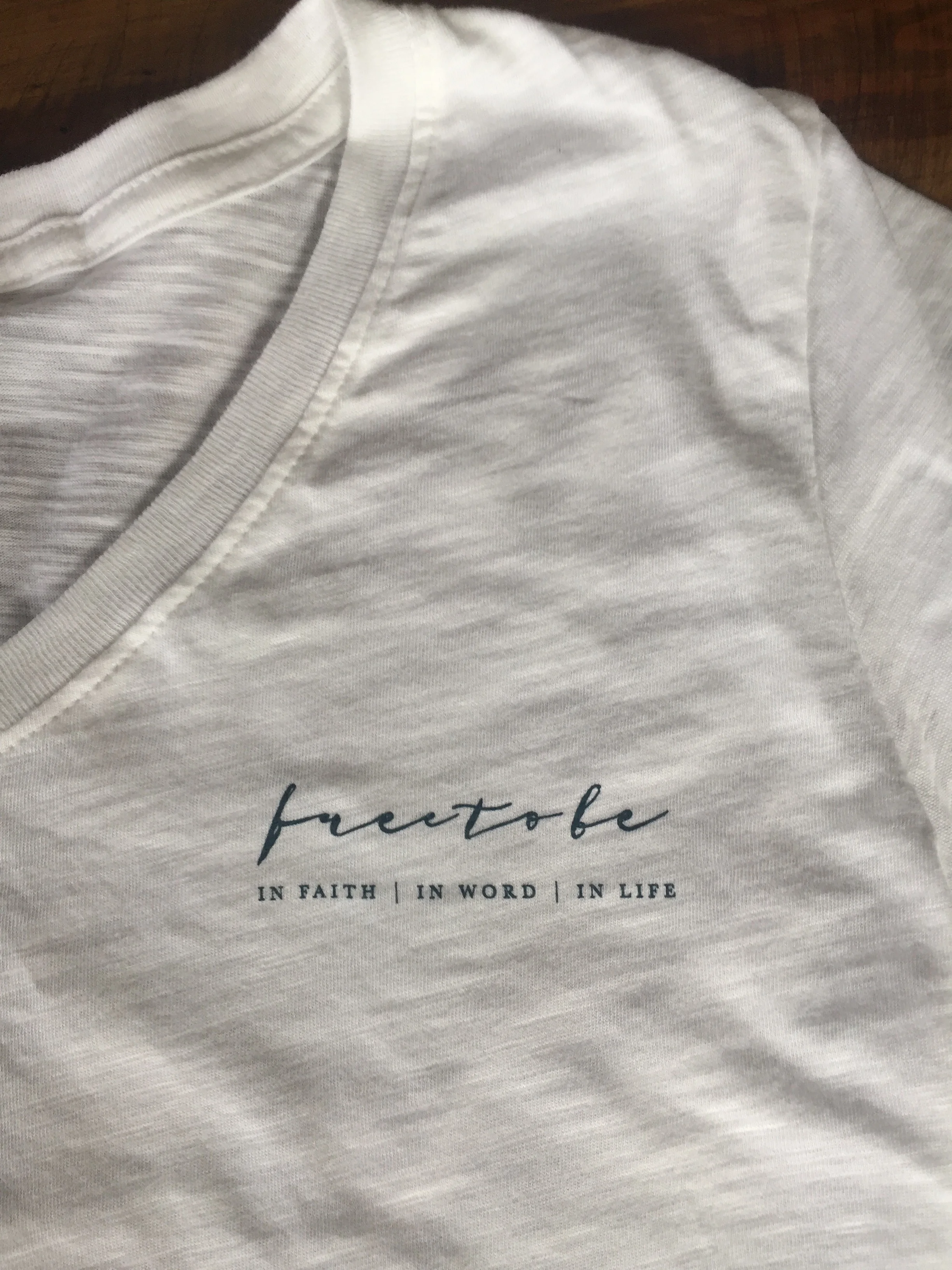 freetobe Short Sleeve Tee