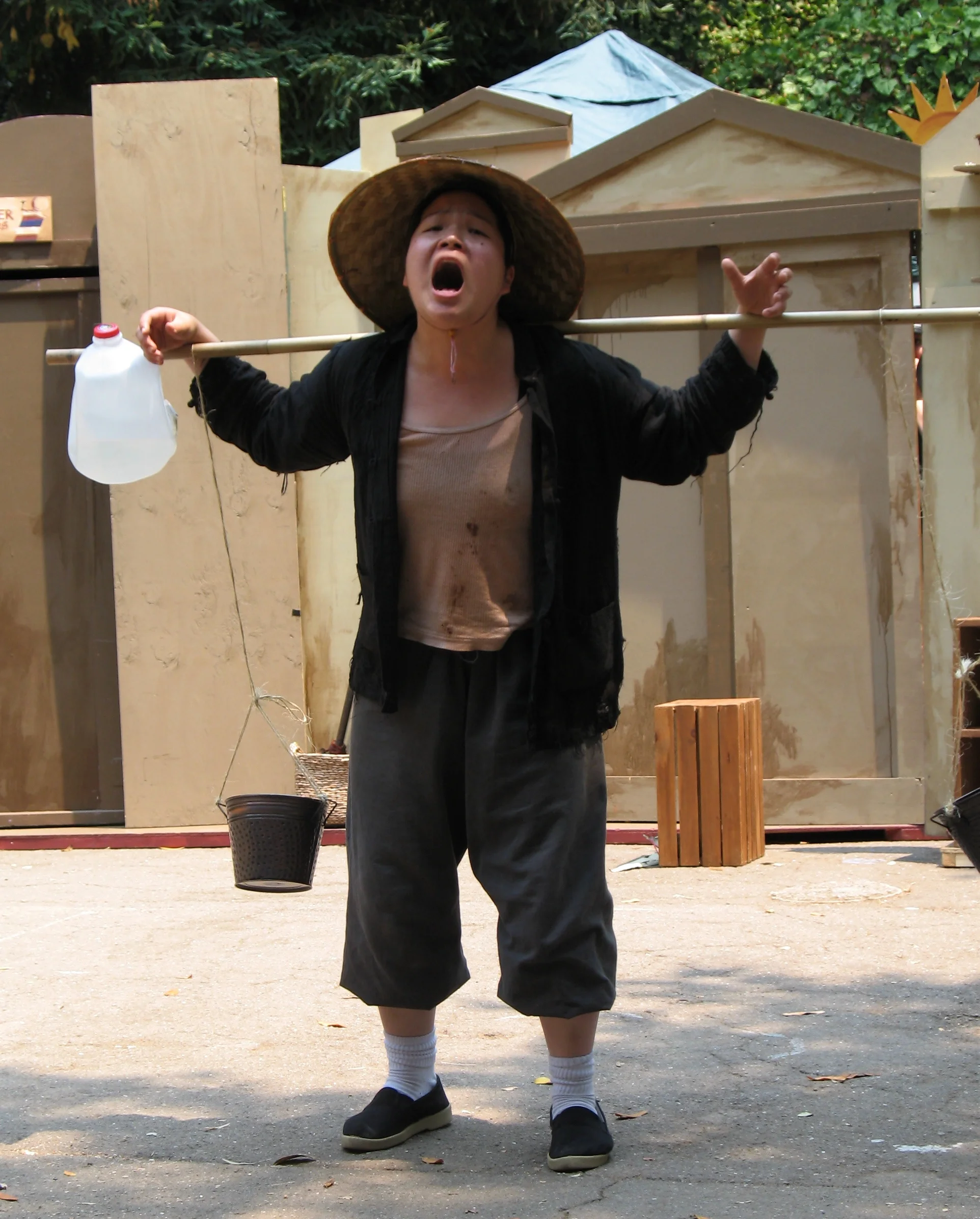 Good Person of Szechuan, photos by Erin Merritt