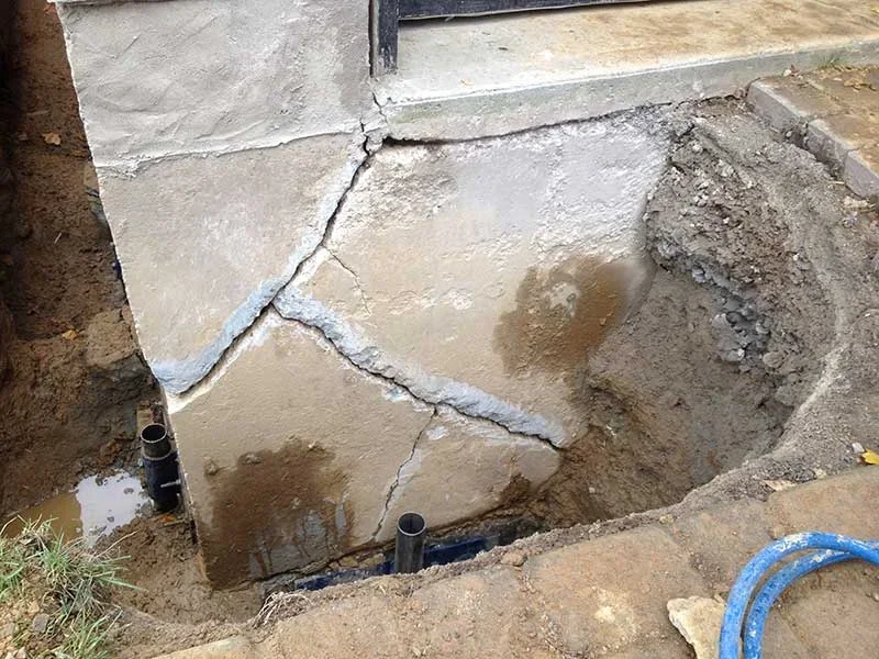 Understanding Foundation Settlement in Niagara: Causes, Signs, and Solutions