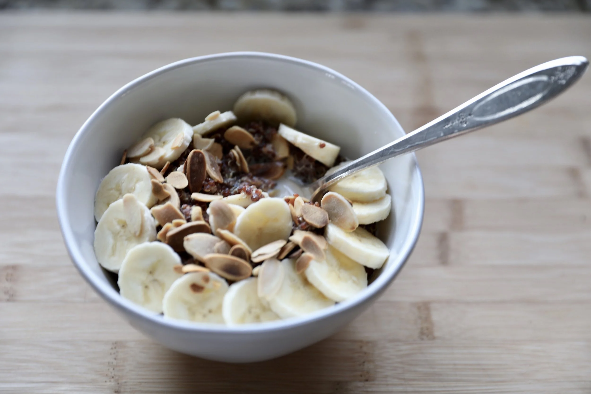 Quinoa Energy Breakfast Bowl