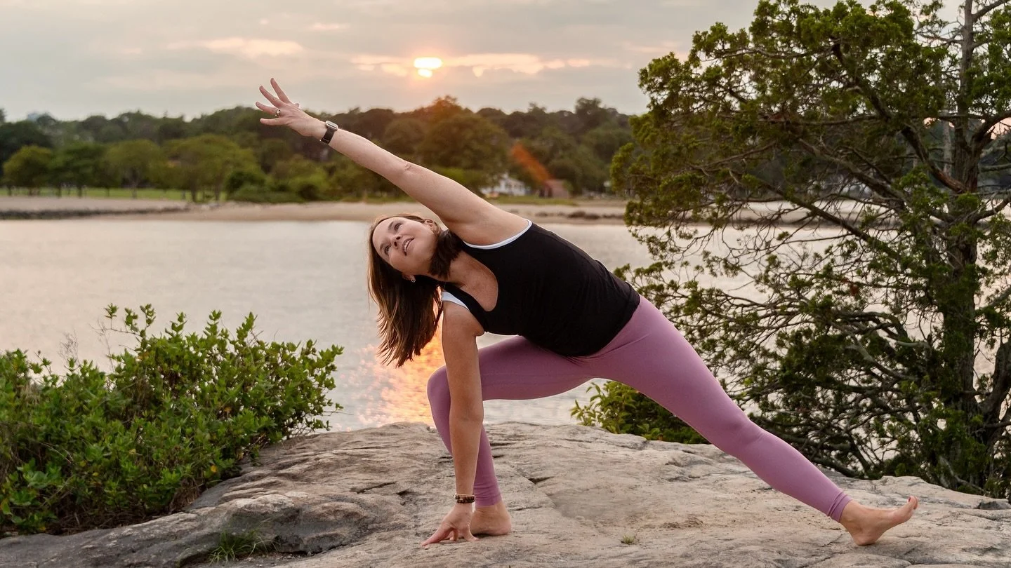Reset ✨
Start the new year with a fresh mindset and a deep breath. Join me for yoga at Nielsen&rsquo;s Greenhouse and reset your body and soul amidst nature&rsquo;s beauty.

When: Saturday, 1/11/25
Time: 9 AM
Where: @nielsensflorist 

📷@jessica_xu_p