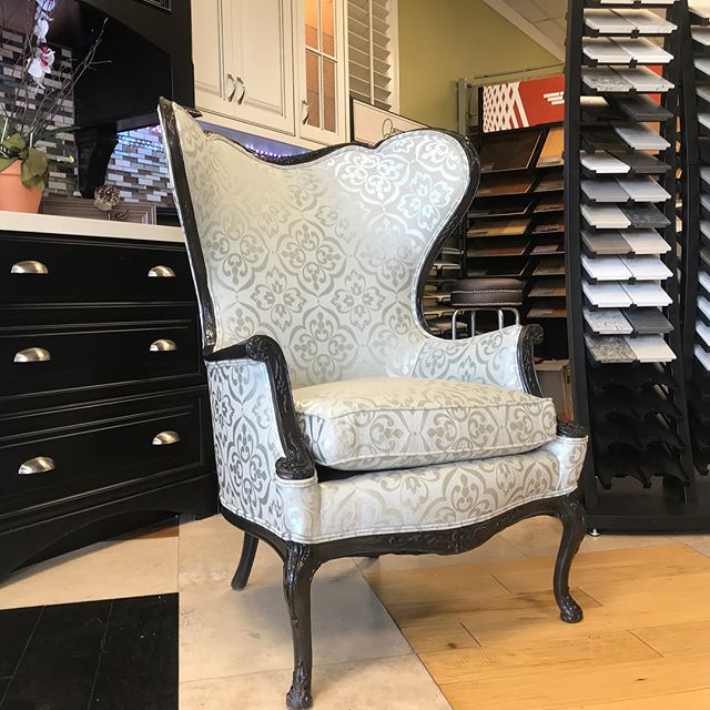 Antique chair refinished in black lacquer paint and re upholstered in Robert Allen fabric. .
.
.
#interiordesign #reupholstery #antiques #chair #southerncalifornia
