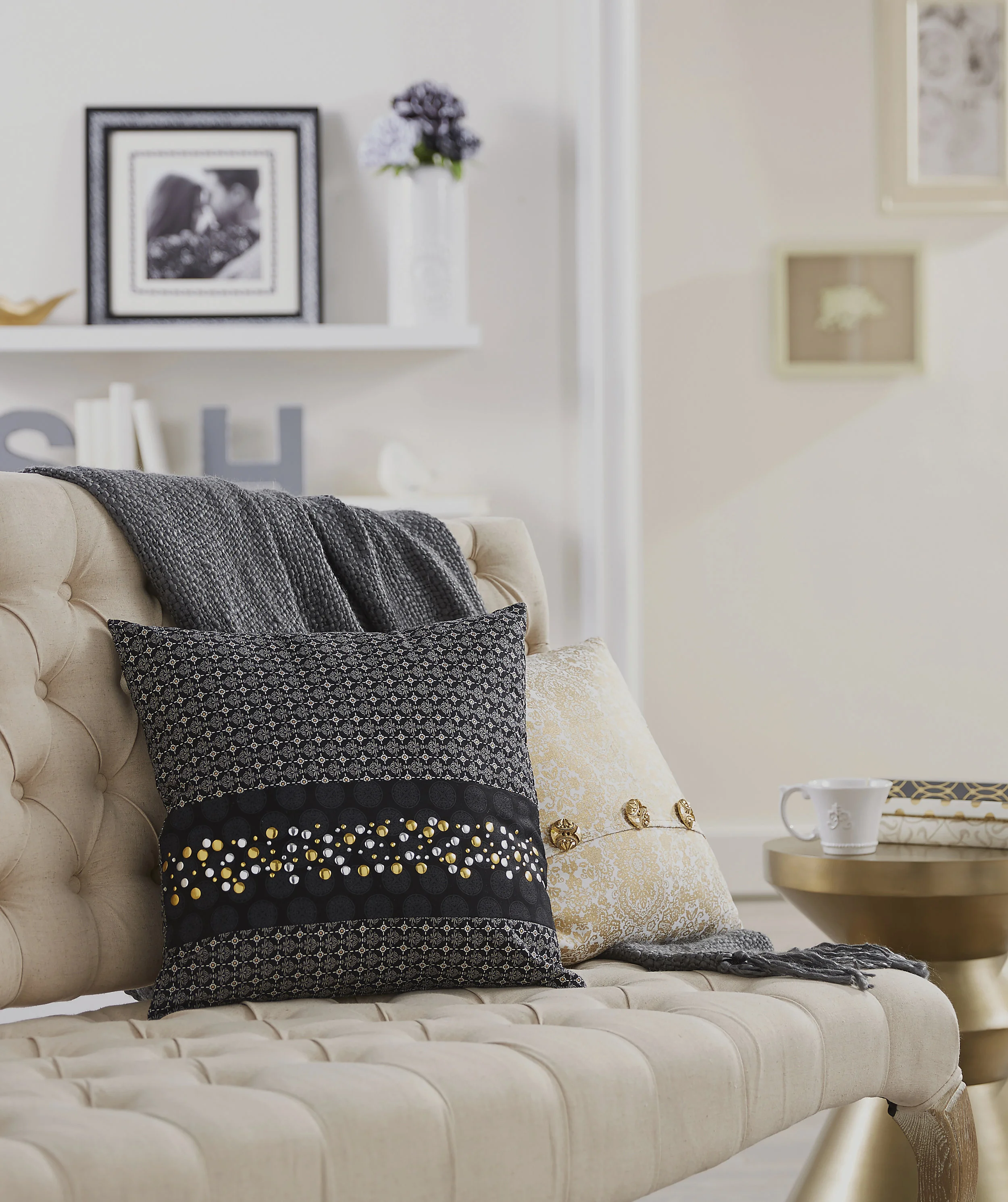 1776780_P99B32_356-5881_Shot_15_V5 copy.jpg