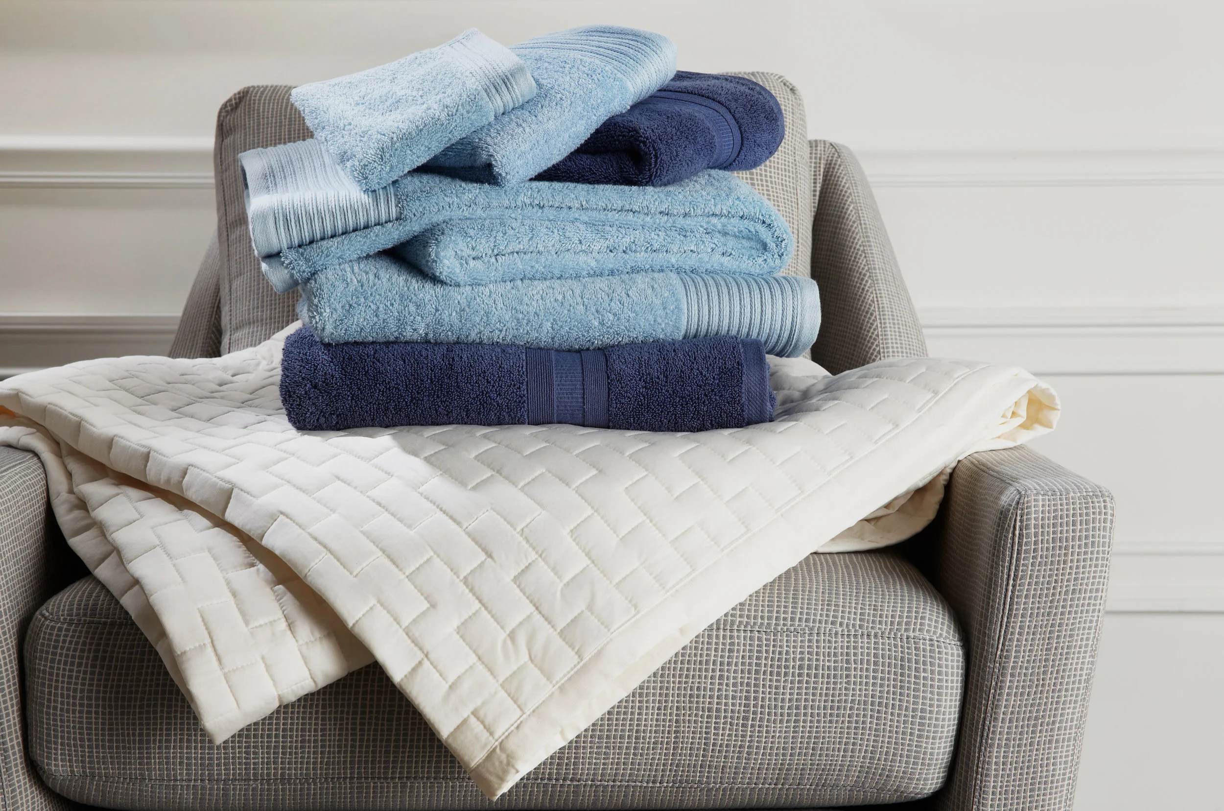 Bedding Bath Basics by Luxury Suite 10136991_1229_A1 copy.jpg