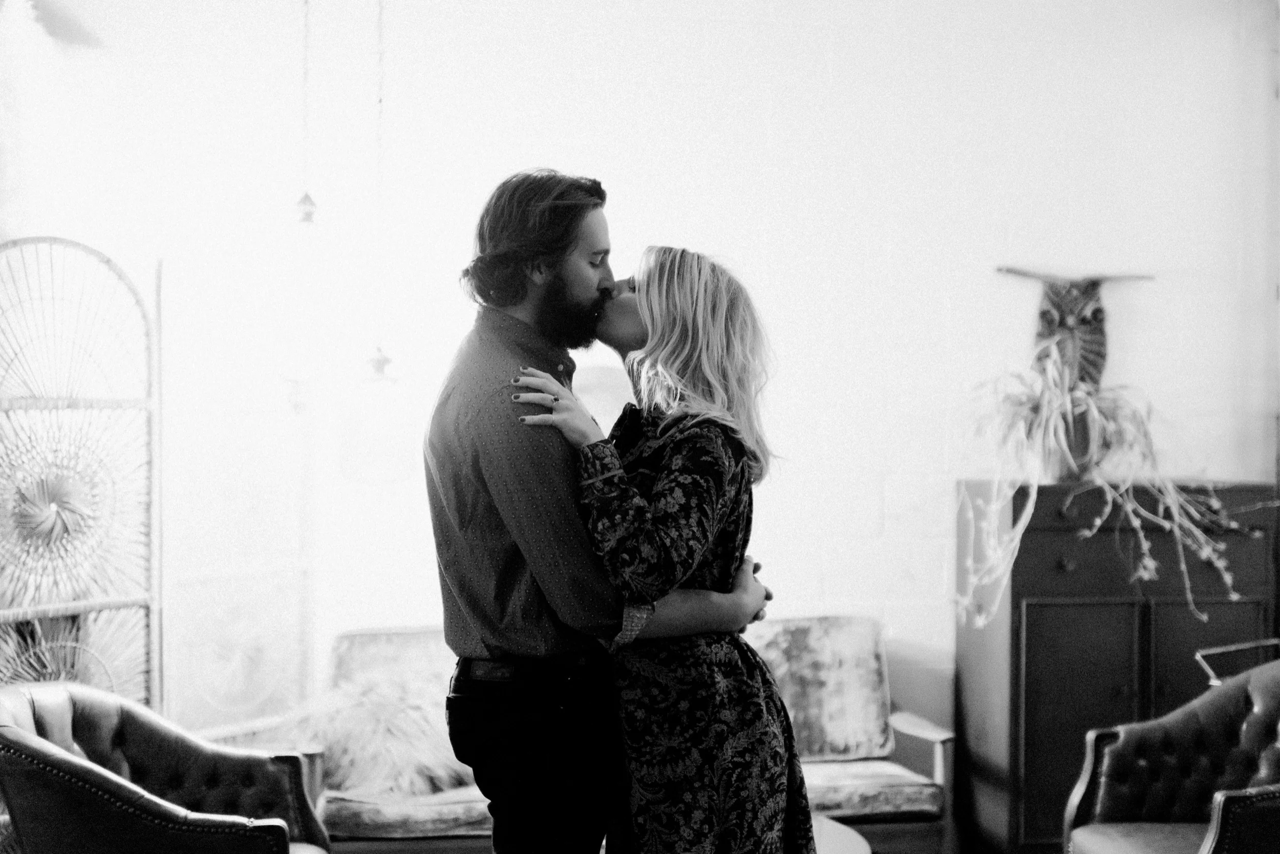 Josh&Becca-1076.jpg