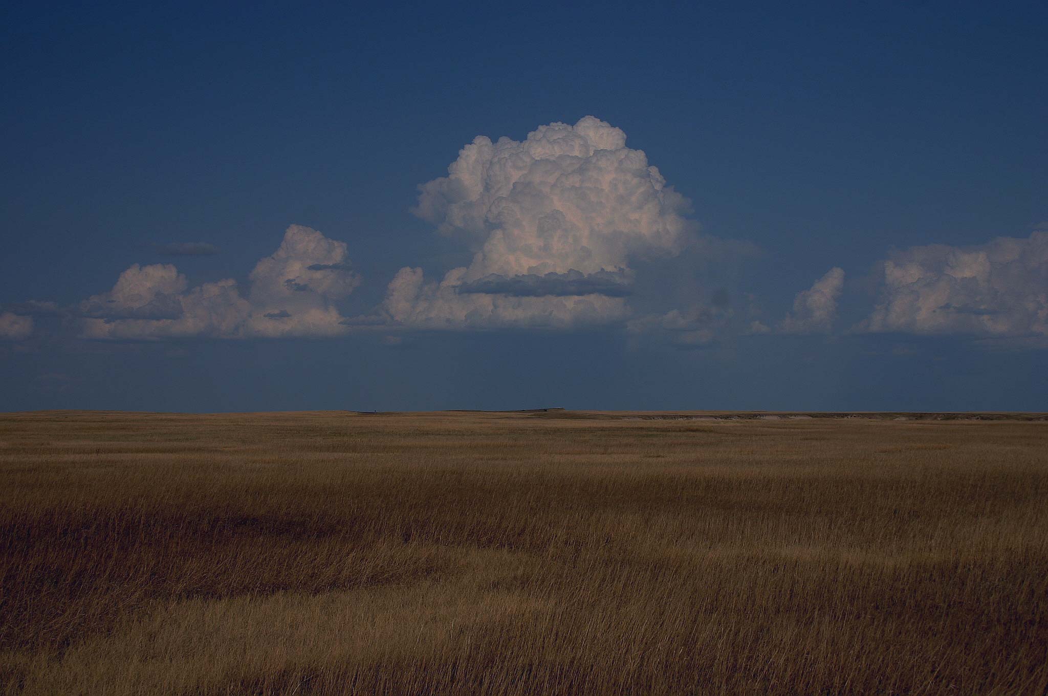 clouds-priarie-dark.jpg