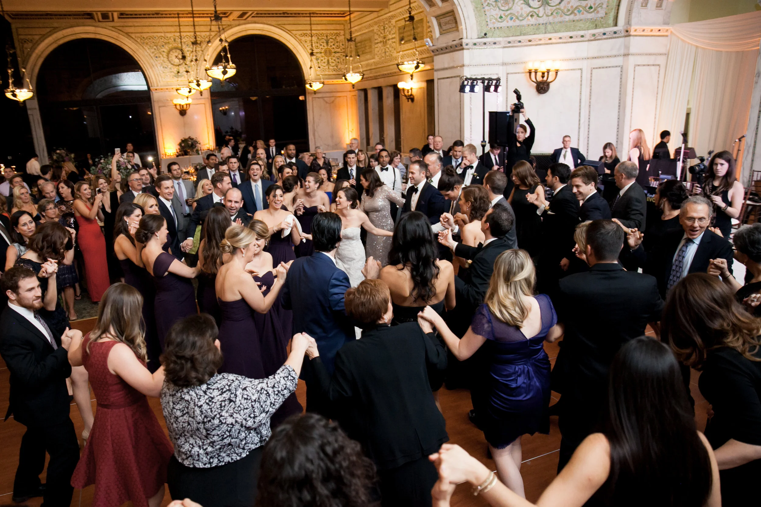 LisaDiederichPhotography_ElenaRobWedding_Blog-57.jpg