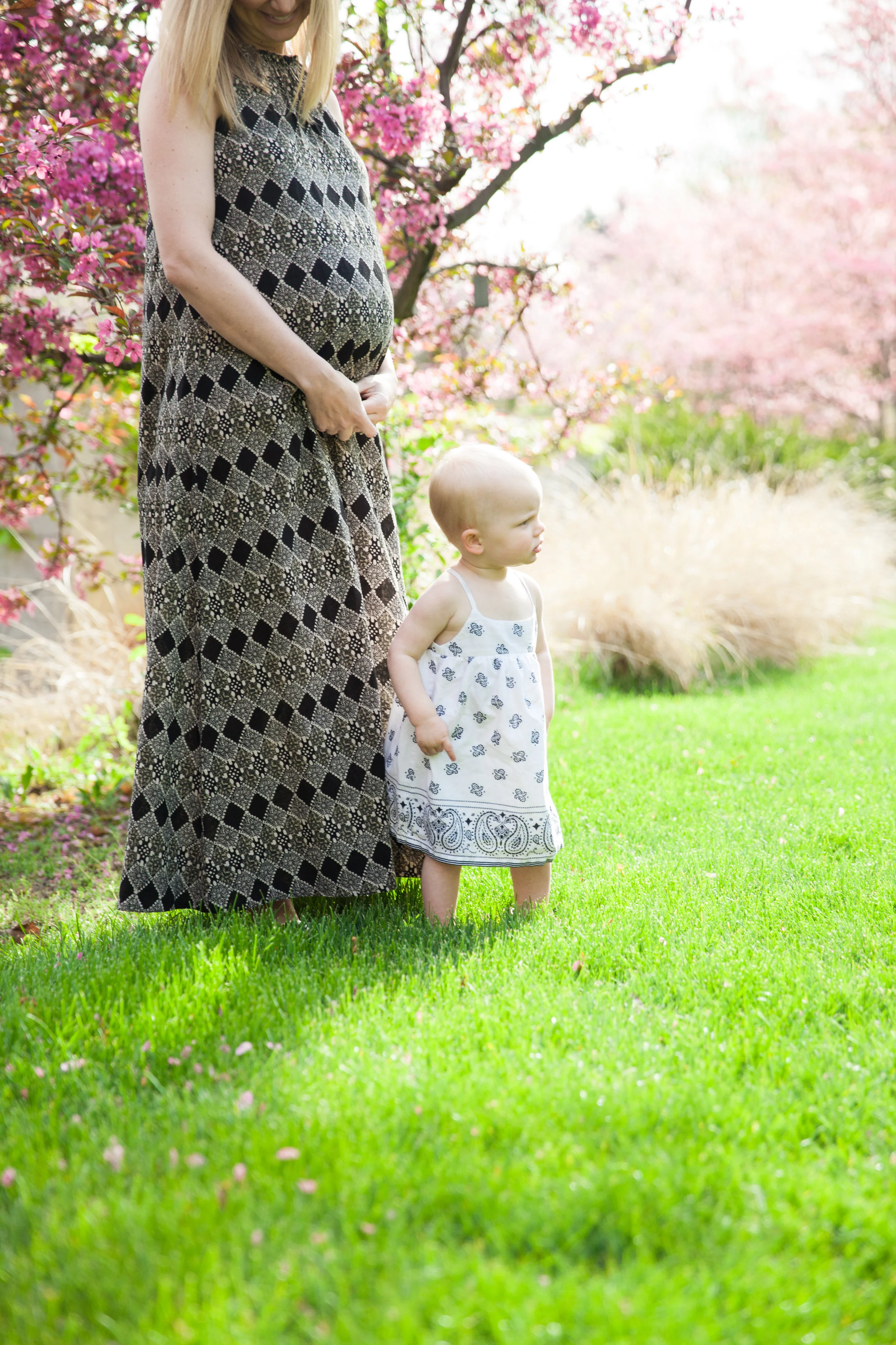 LisaDiederichPhotography_TheWhitmers6month_Blog-9.jpg