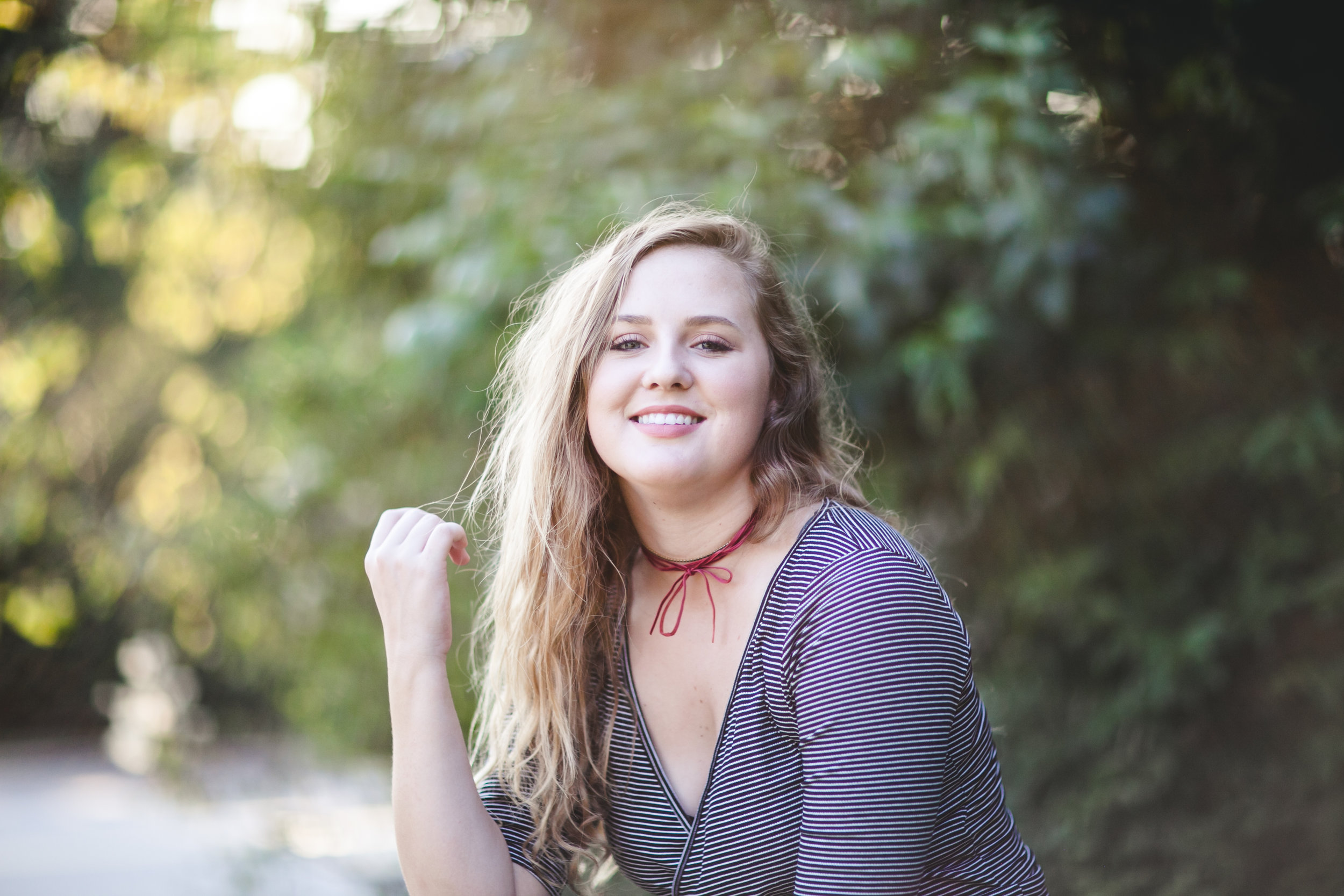 LisaDiederichPhotography_Hanna_AustinSeniorPhotography-22.jpg