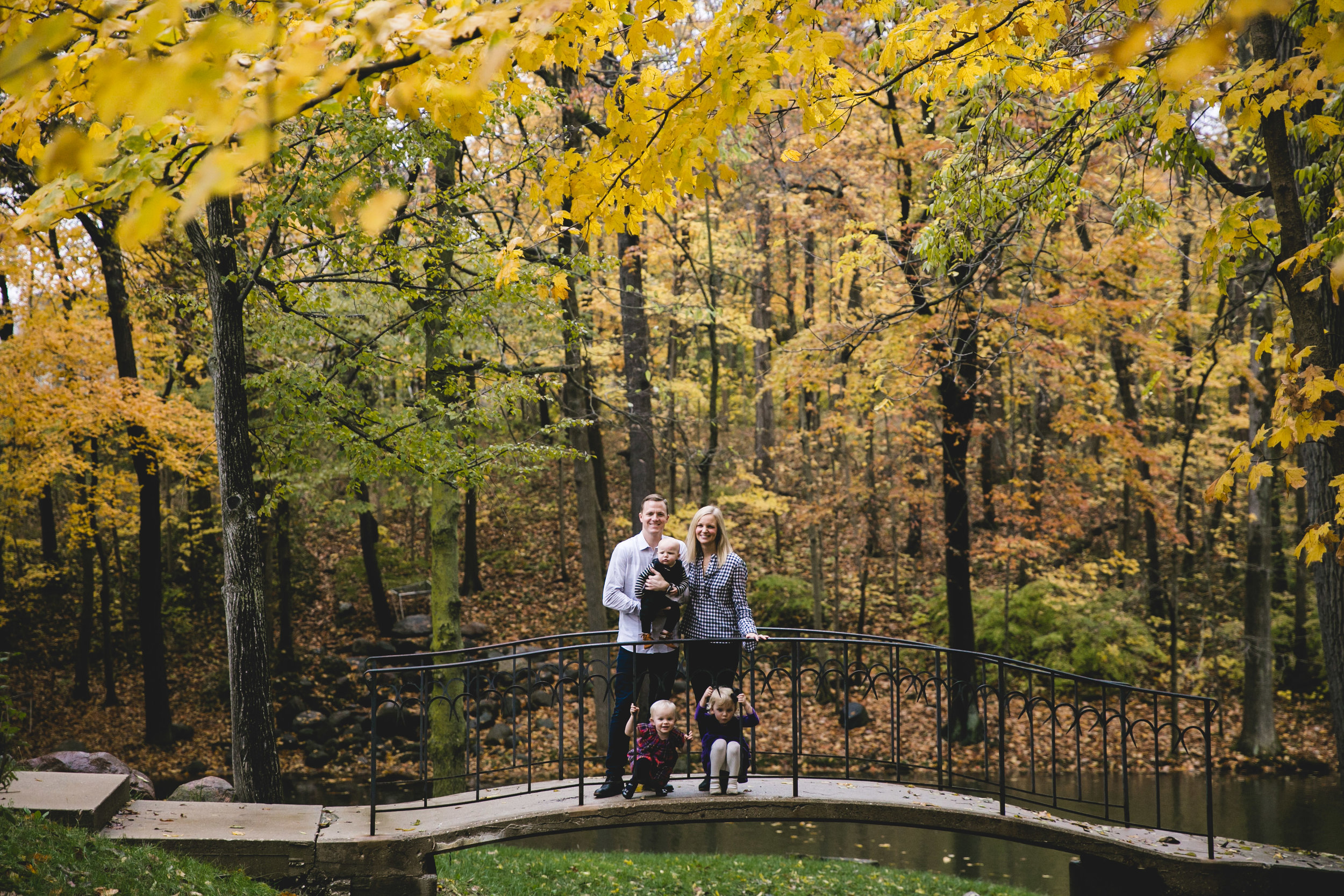 LisaDiederichPhotography_TheWhitmersFallFamilySession-1.jpg