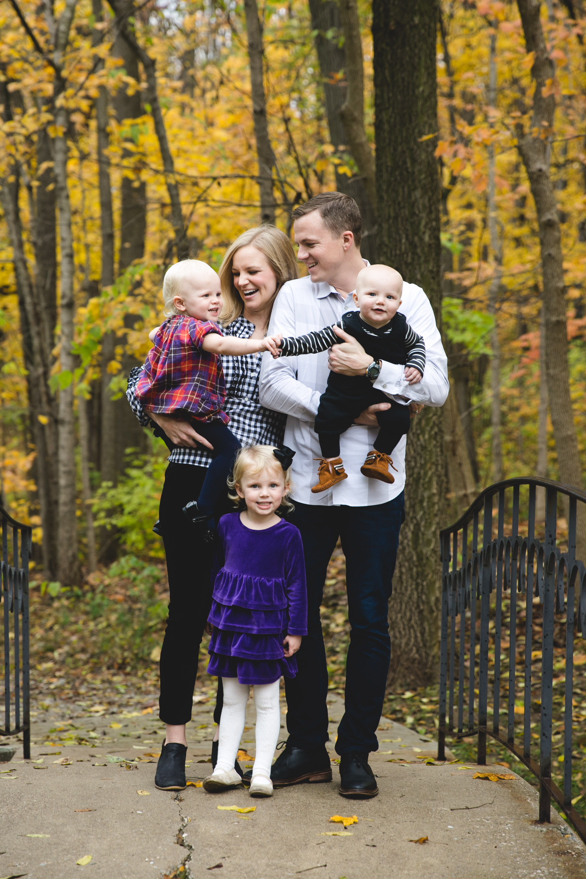 LisaDiederichPhotography_TheWhitmersFallFamilySession-4.jpg
