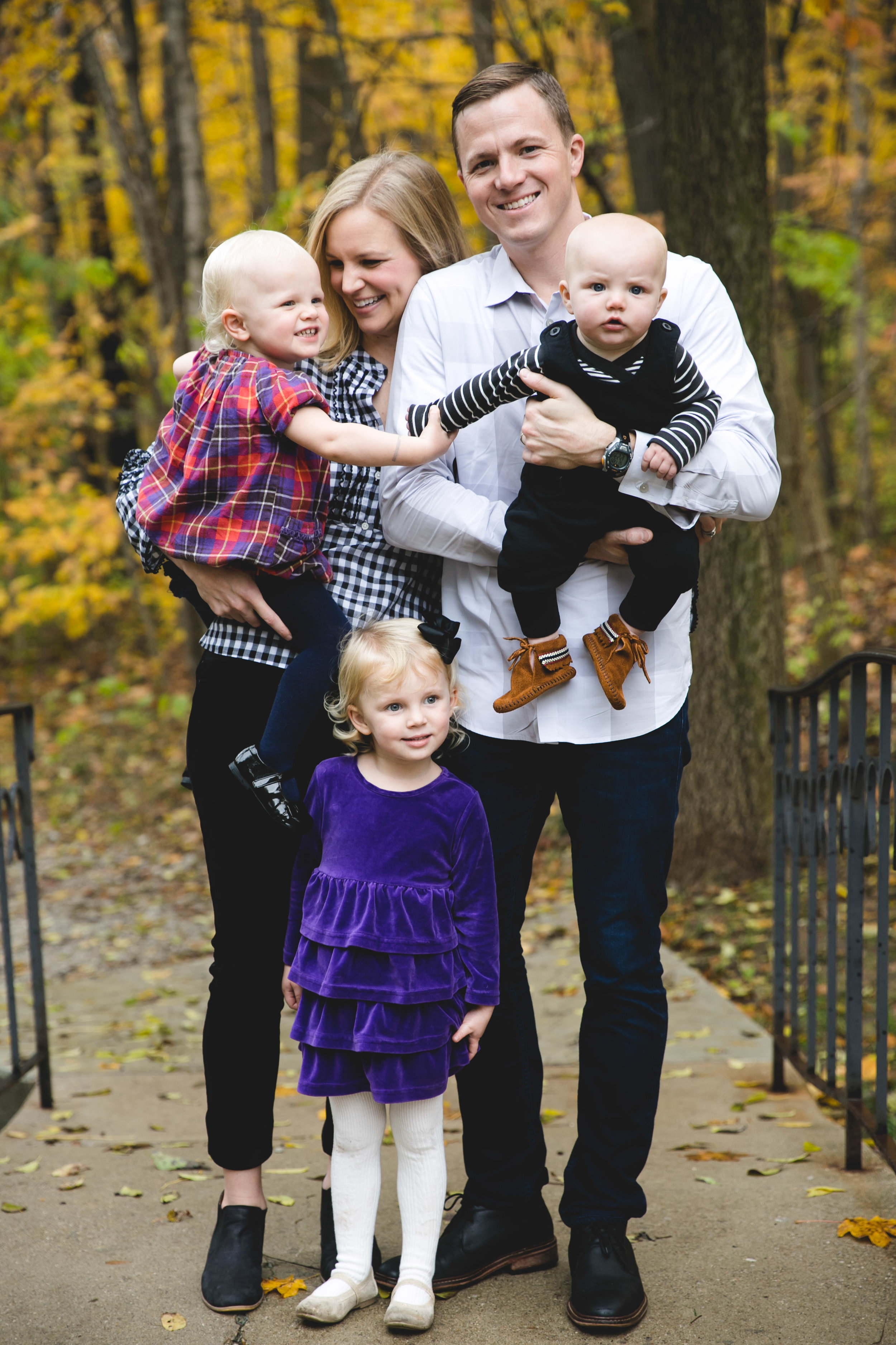 LisaDiederichPhotography_TheWhitmersFallFamilySession-6.jpg