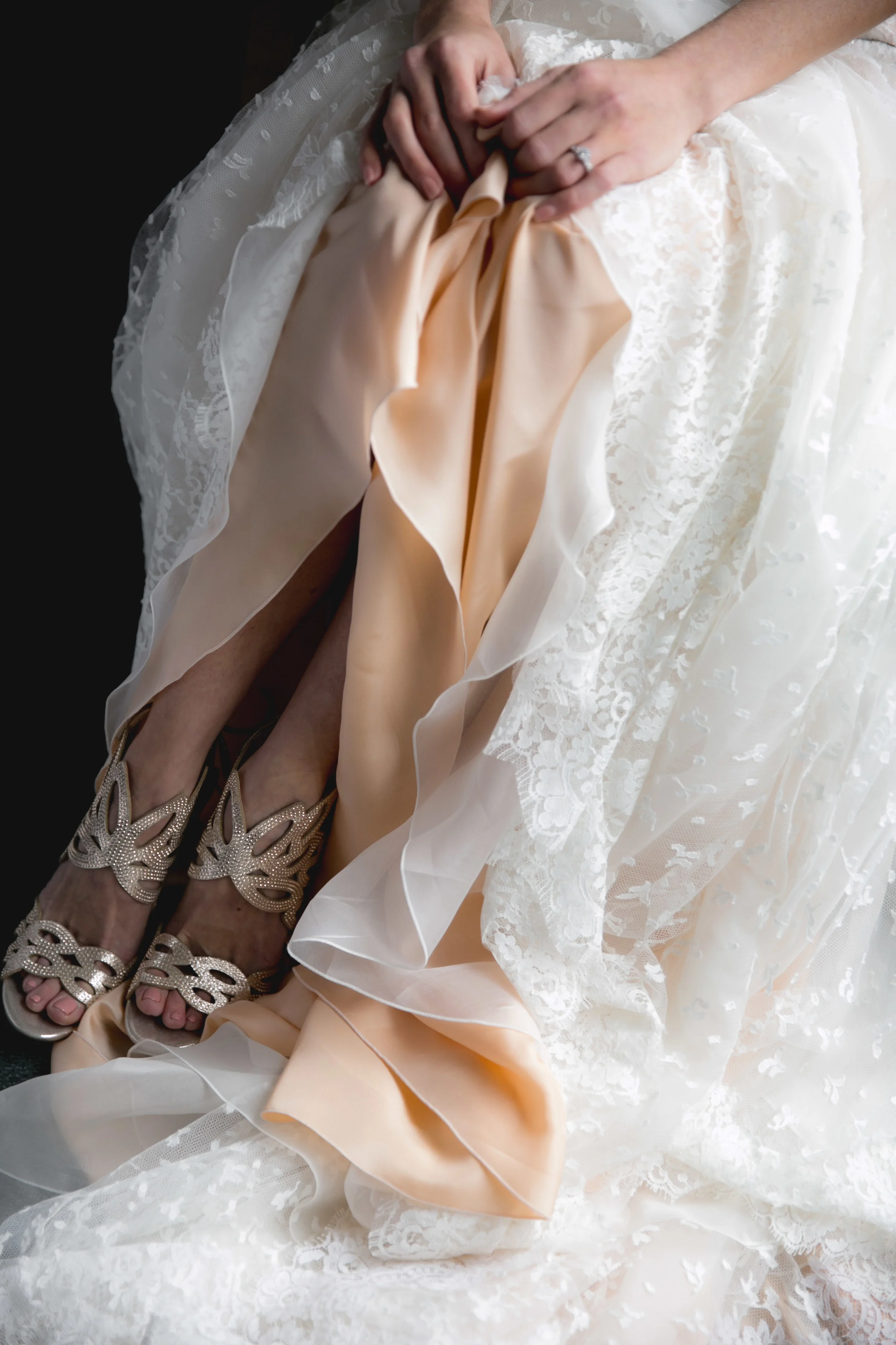 LisaDiederichPhotography_Jessica&Theo_AdlerPlanetariumWedding-19.jpg