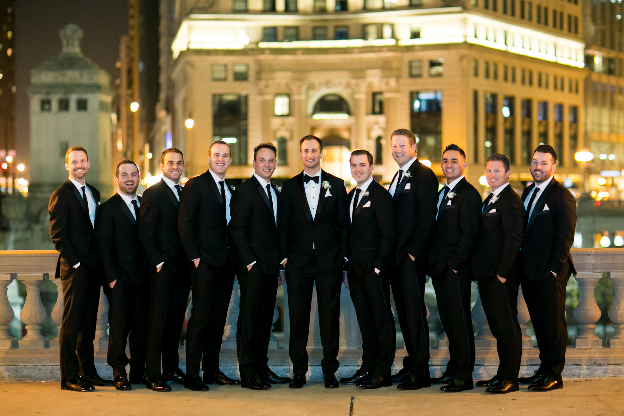 LisaDiederichPhotography_Meghan&Pete_ChicagoWedding_Blog-40.jpg
