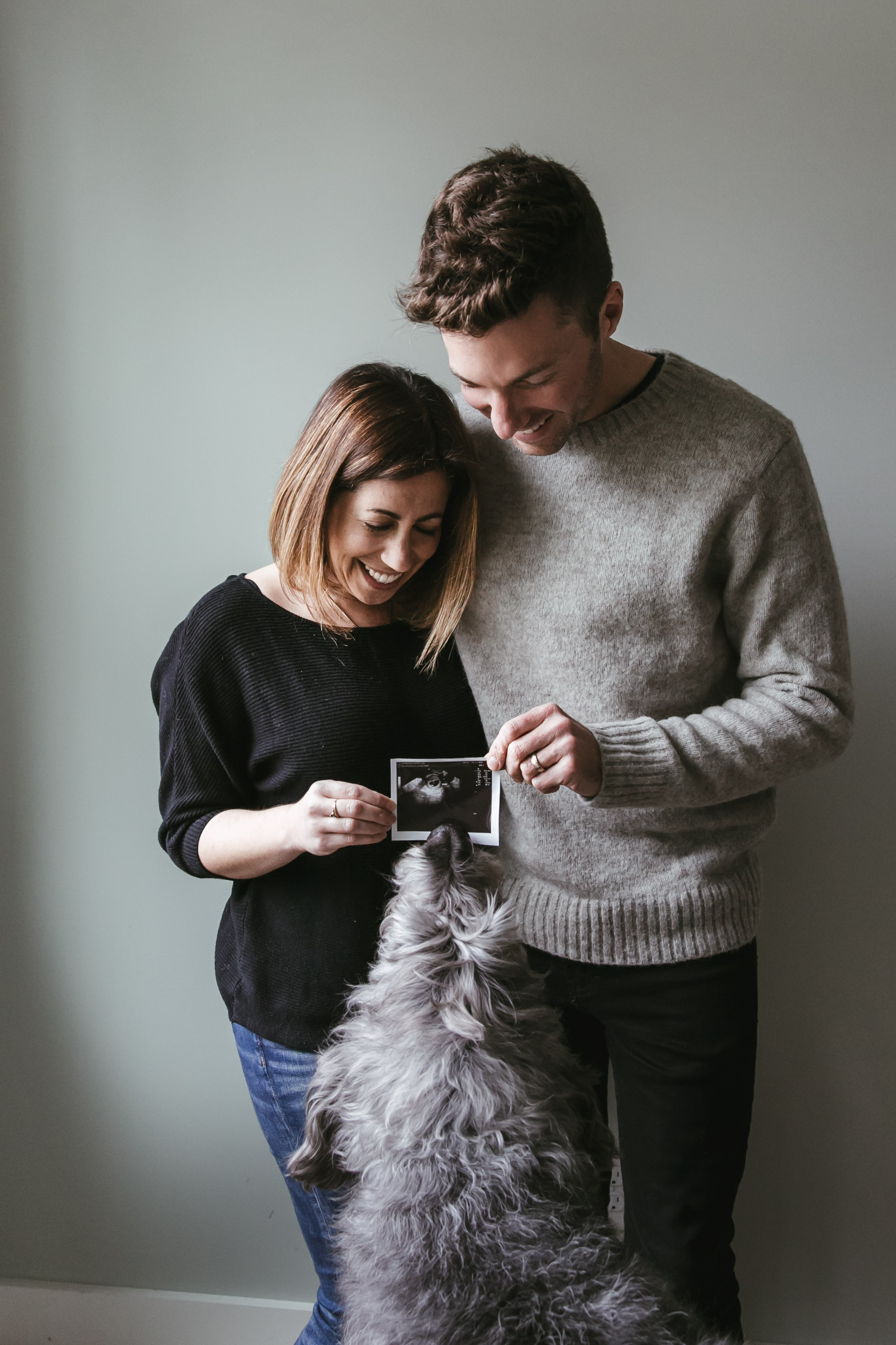 LisaDiederichPhotography_Justin&Lyndi_BabyAnnouncement-7.jpg