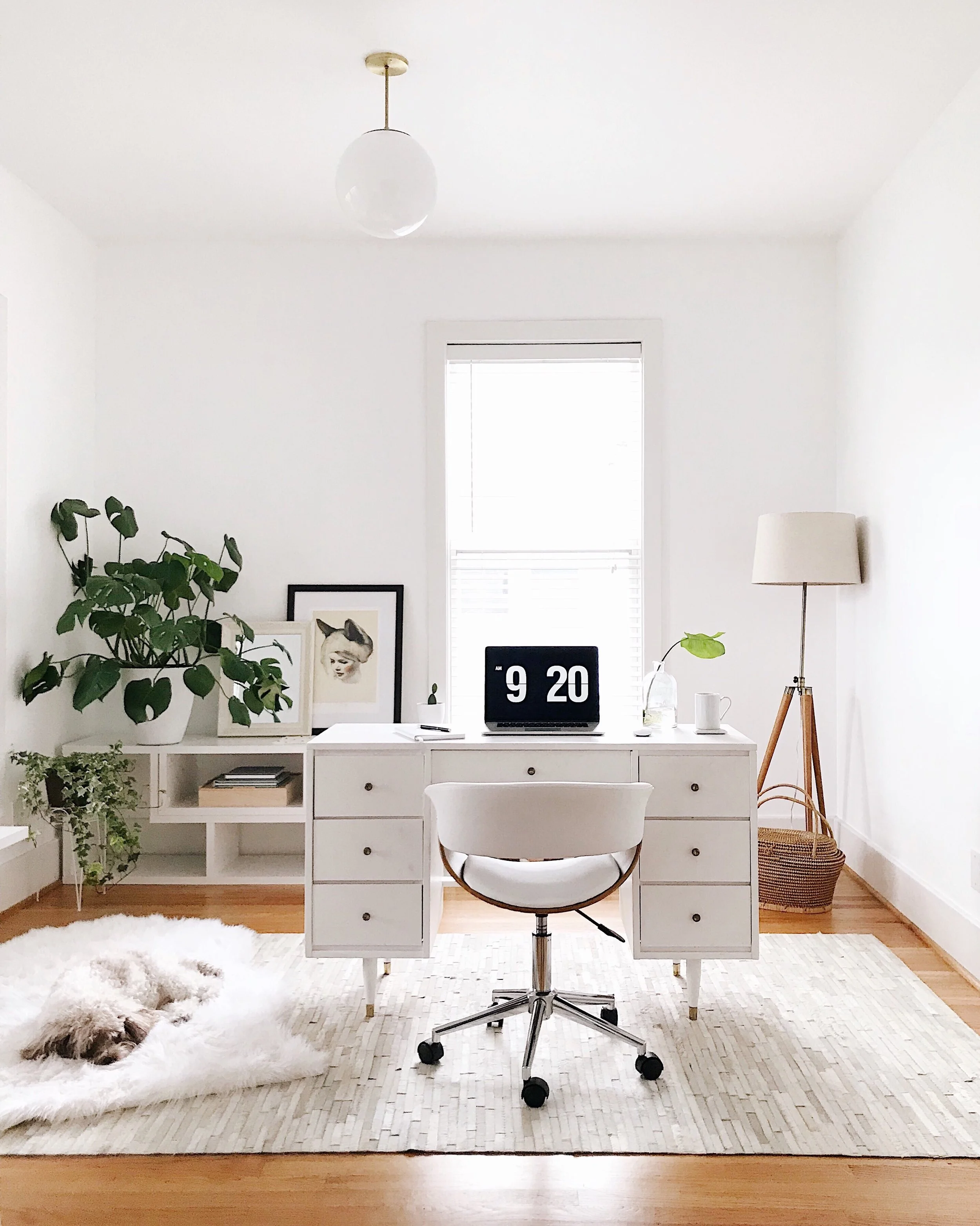 Vintage Desk,&nbsp;Luna Pendant from Schoolhouse Electric&nbsp;and rug from RugsUSA.