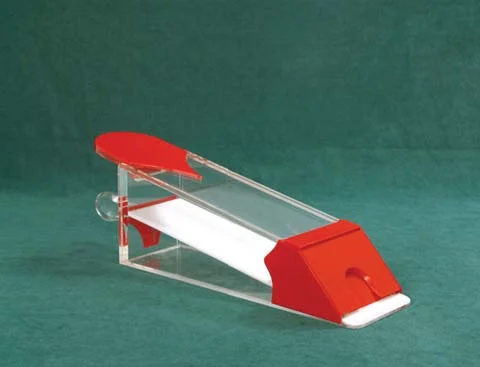 Clear w/ Colored Trim Baccarat Shoes Clear and Red Baccarat Shoe Product Code: shob12 Clear and Black Baccarat Shoe Product Code: shob11 Shoes come complete with braked roller, magnetic catch lid and rear handle.