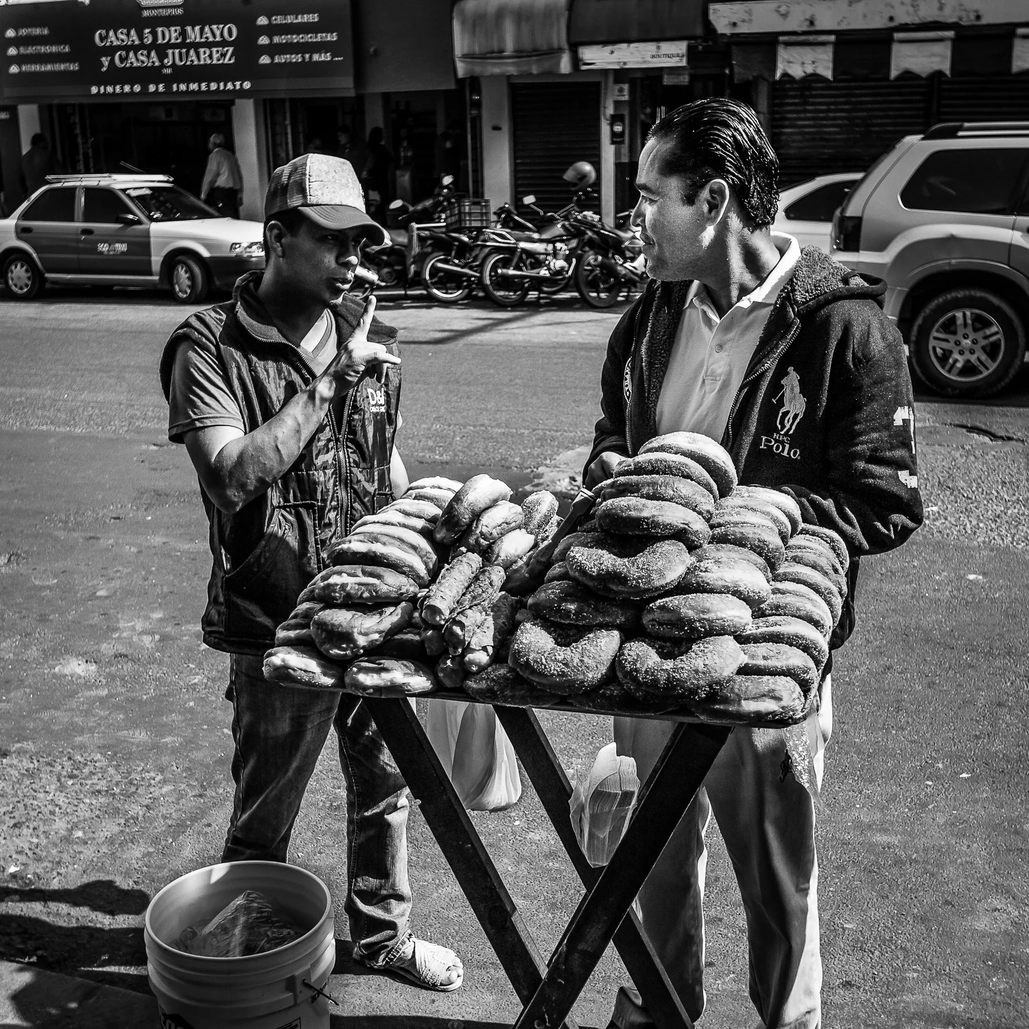 Los Vendeores de Comida en la Calle