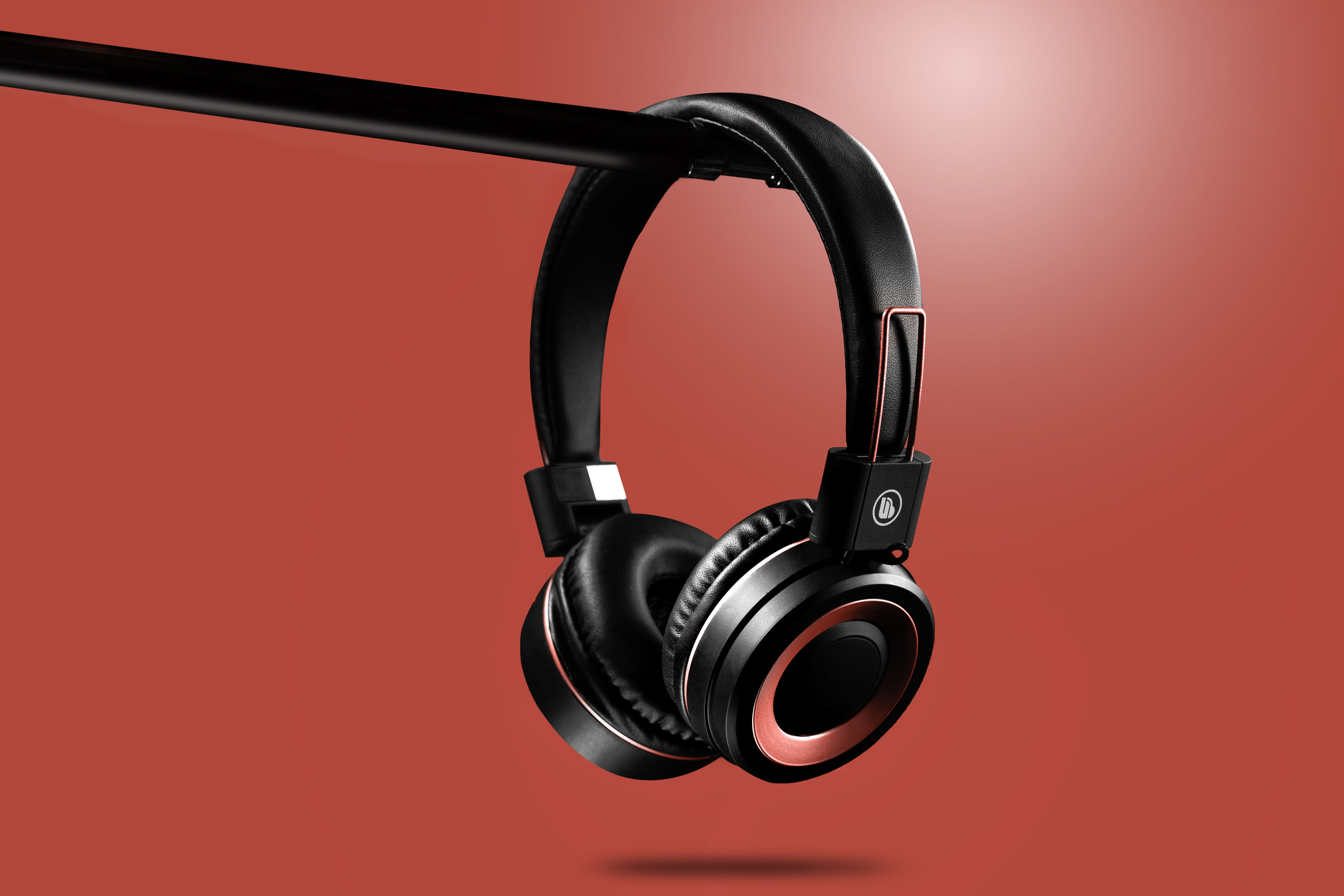headphones2.jpg