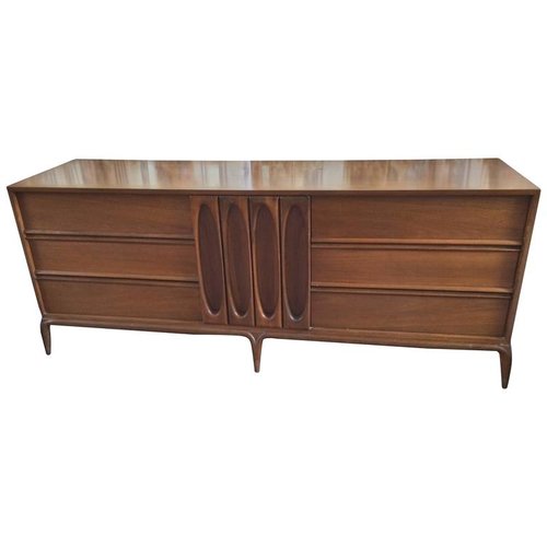 Mid Century Modern Dresser