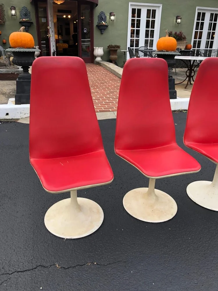 Set Of Four Mid Century Modern Swivel Chairs By Borje Johanson Fleur De Lis Give our selection of modern swivel chairs a twirl. set of four mid century modern swivel chairs by borje johanson fleur de lis